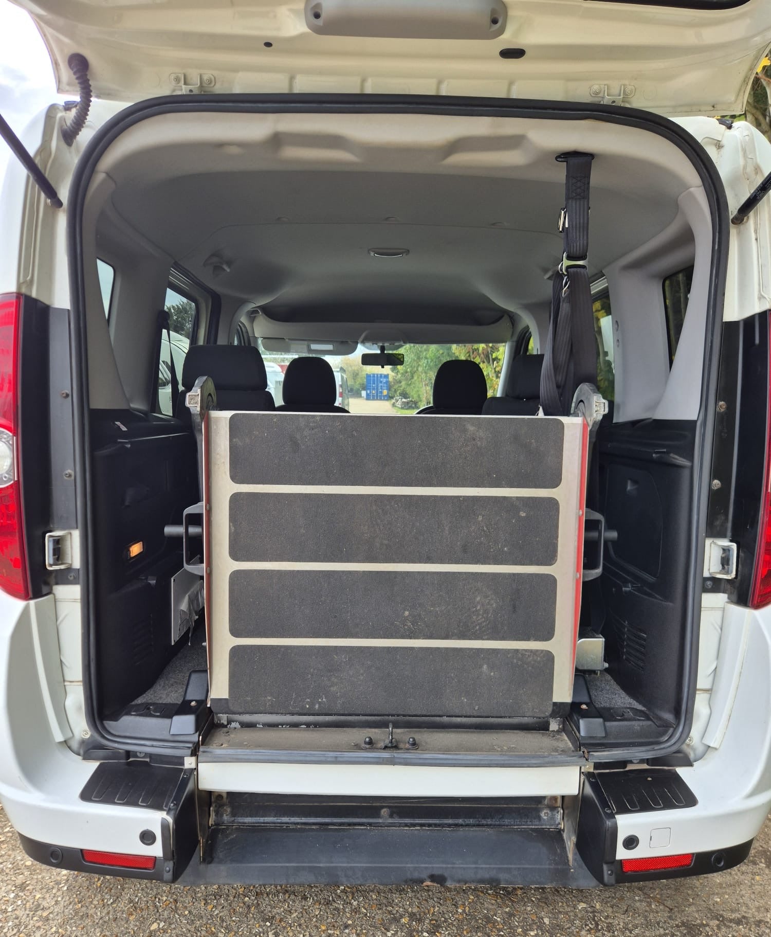 Fiat Doblo WAV – 2.0L Multijet Diesel – Manual – Only 64,000 Miles