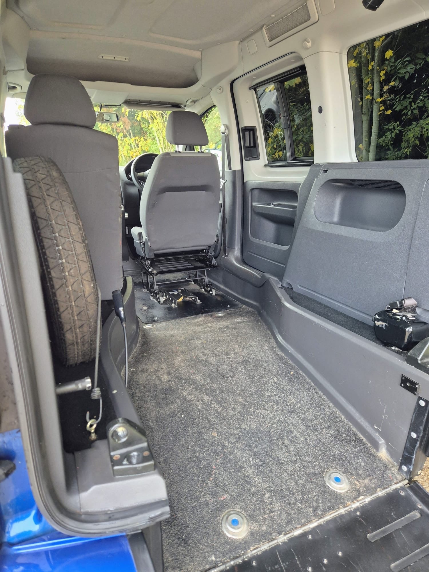 2011 Volkswagen Caddy WAV Auto 1.6 TDI 3+1 Power Ramp Wheelchair Accessible Car