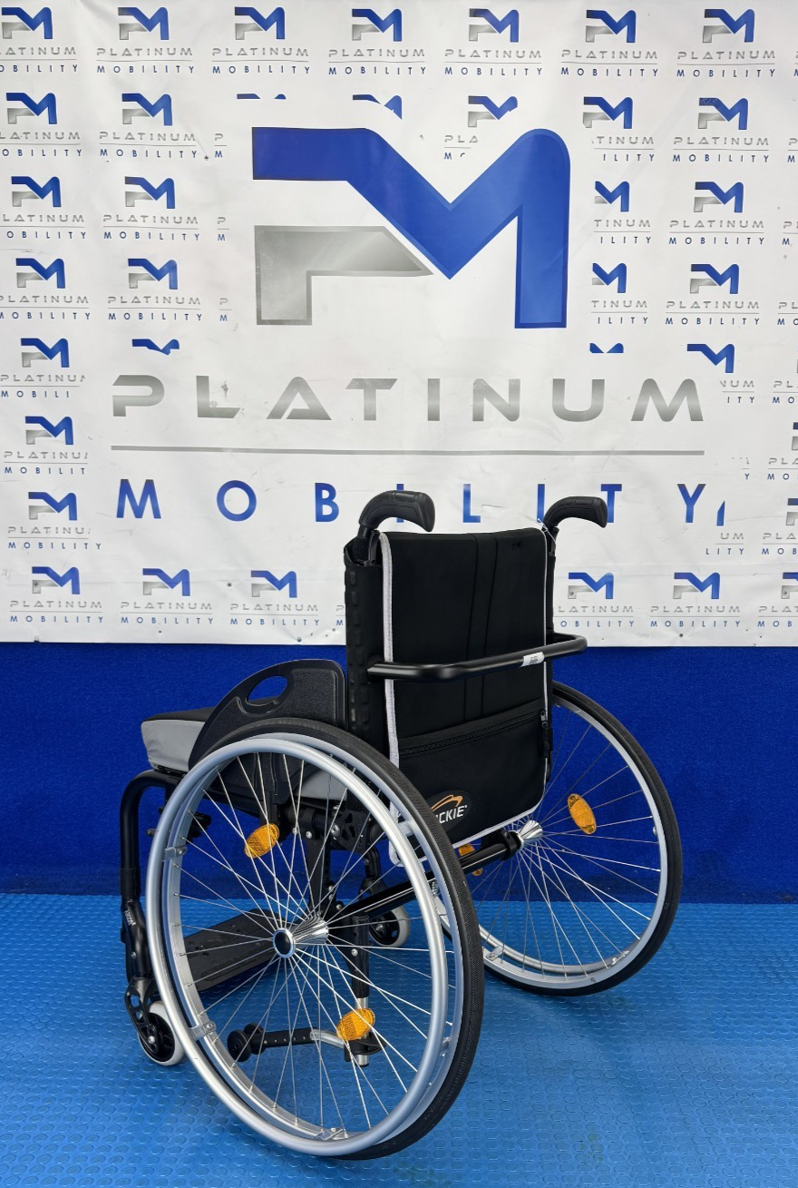 Sunrise Quickie Argon 2 Manual Active Wheelchair Stunning (17 INCH) *2169