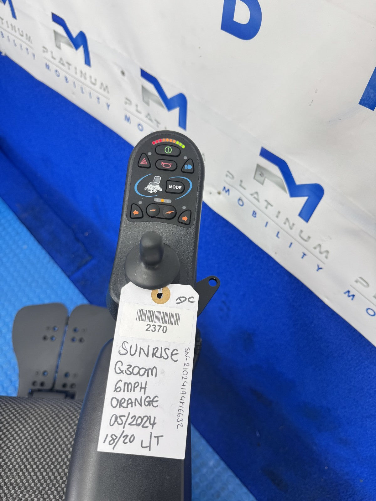 Sunrise Quickie Q300M Powerchair 6 mph Riser, Tilt Electric Wheelchair 2370