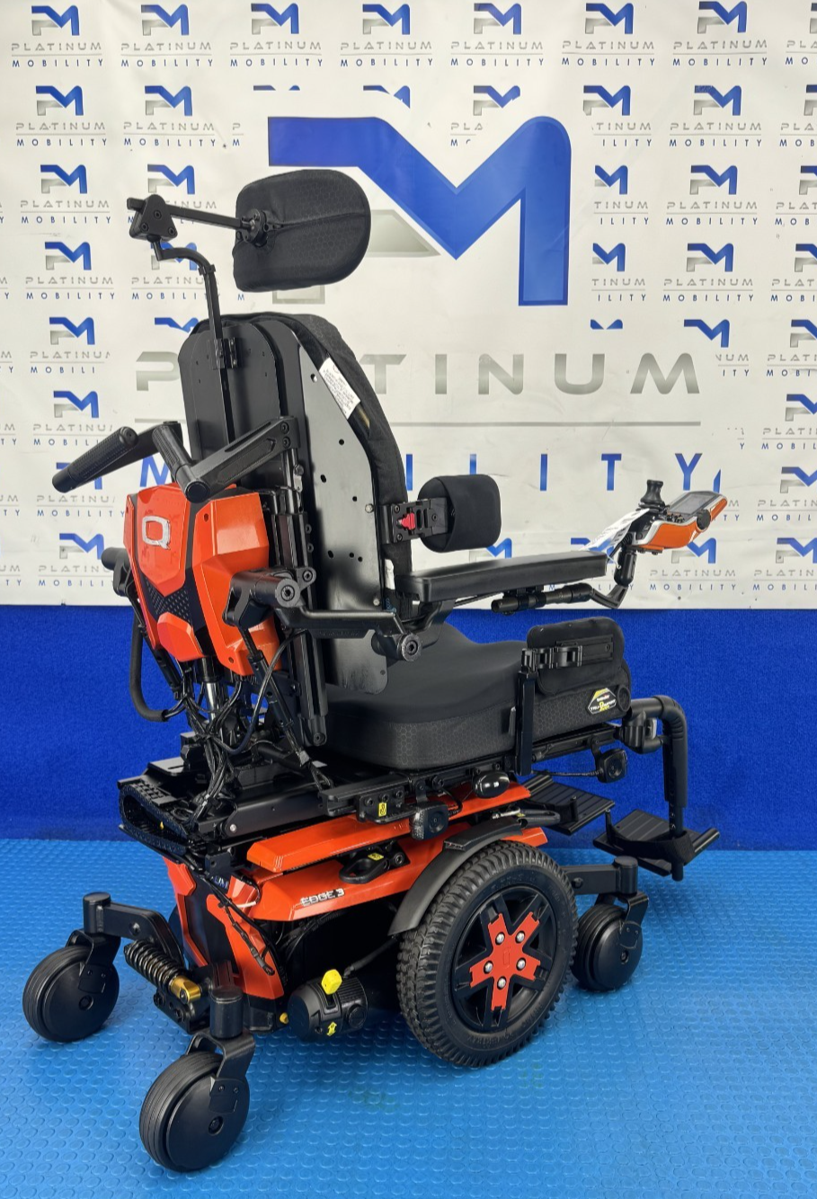 PRIDE QUANTUM EDGE 3 STRETTO 6MPH ELECTRIC POWER WHEELCHAIR POWERCHAIR 2909