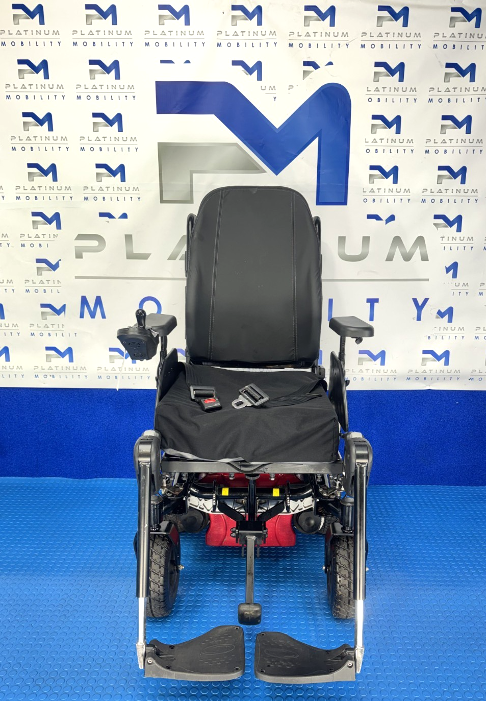 Invacare Kite 6mph Electric Powerchair Wheelchair New Batteries Ref 2866