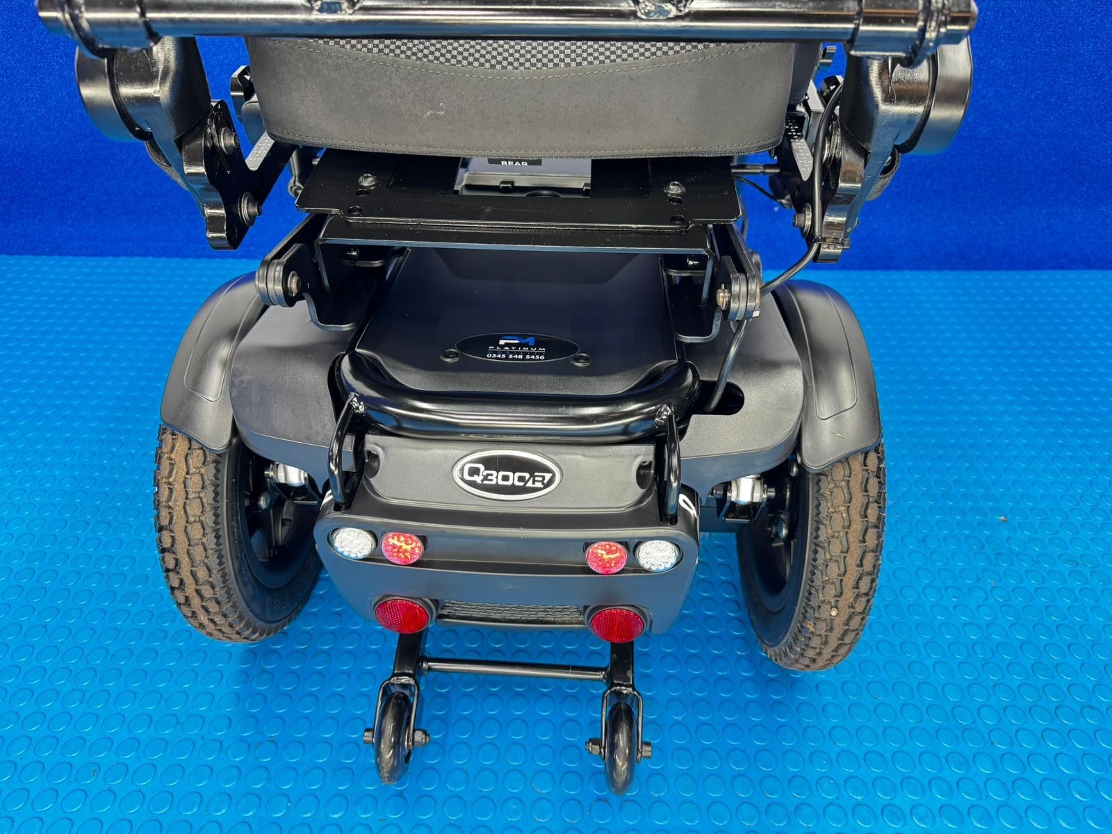 2025 Sunrise Medical Q300 R Powerchair 6MPH Electric Wheelchair 1878