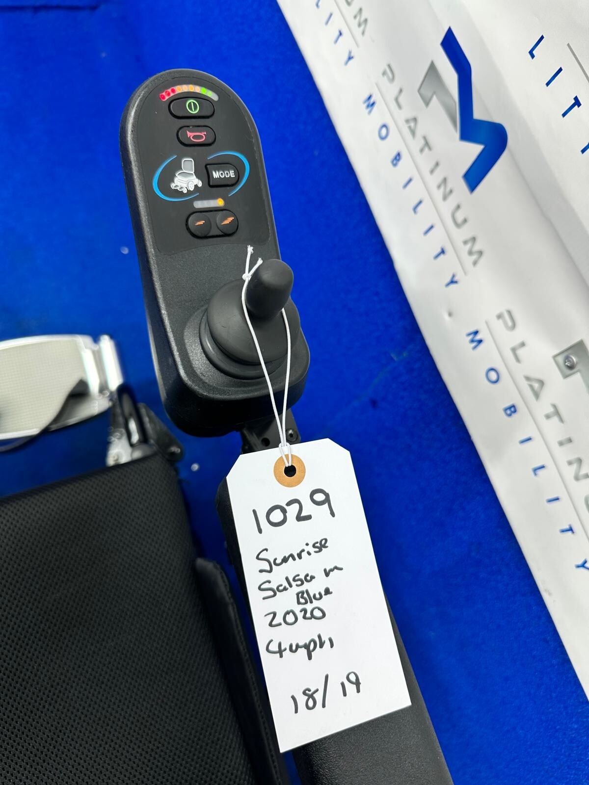 SUNRISE SALSA MINI M2 ELECTRIC WHEELCHAIR POWERCHAIR Q300 MOBILITY SCOOTER 1029