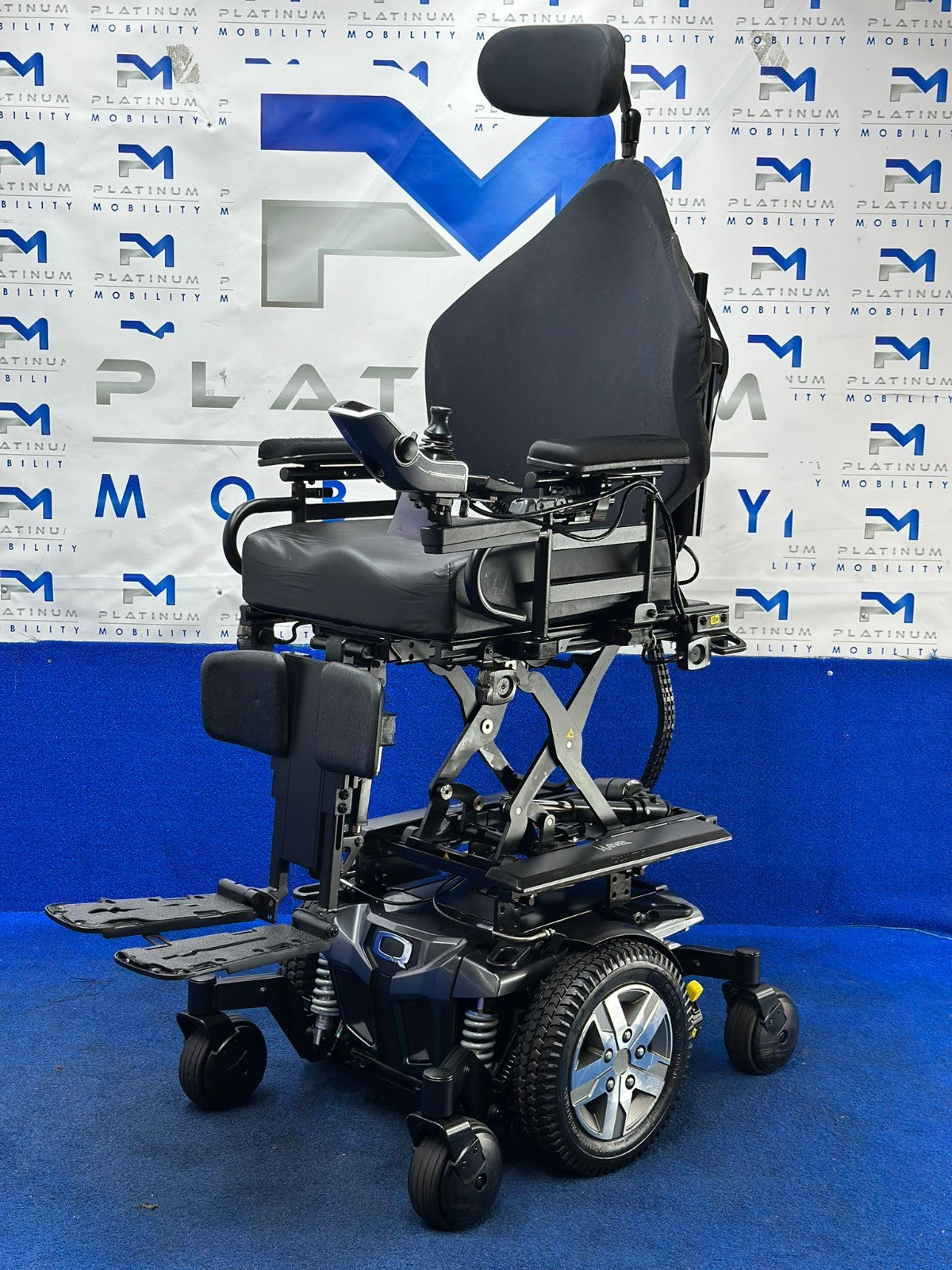 PRIDE QUANTUM Q6 EDGE 2.0 i-LEVEL 6 MPH ELECTRIC MOBILITY POWERCHAIR 1612
