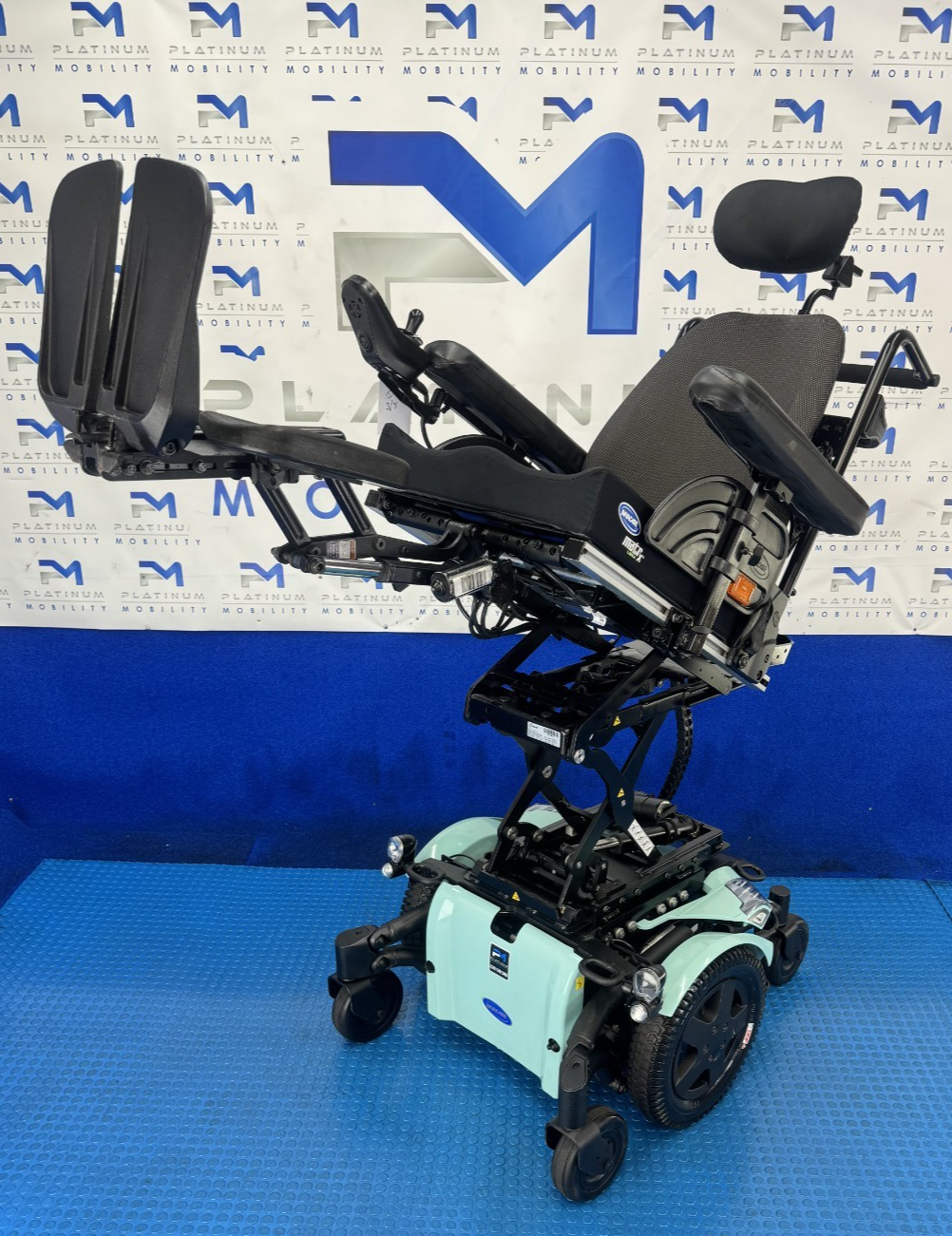 INVACARE TDX SP2 5 MPH MWD RISER TILT ELECTRIC LEGS RECLINE POWERCHAIR 2945