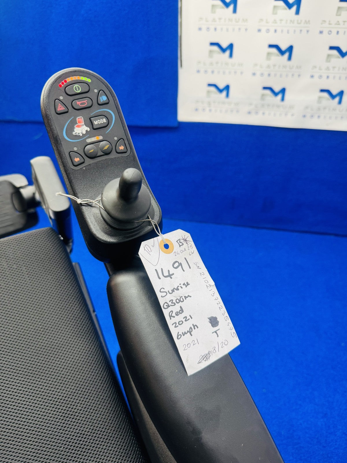 SUNRISE QUICKIE Q300 MINI 4MPH ELECTRIC WHEELCHAIR MOBILITY POWERCHAIR 1491