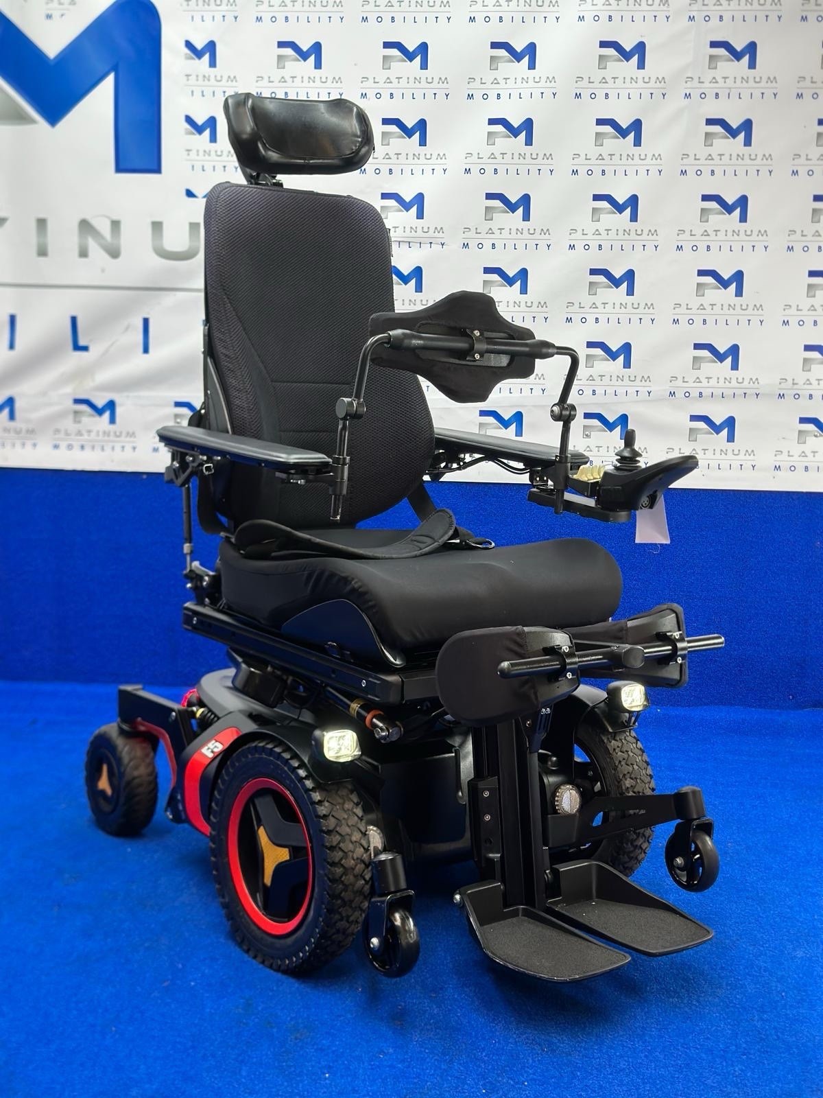 Permobil F5 Standing All Terrain – 6mph Riser Powerchair Electric Wheelchair