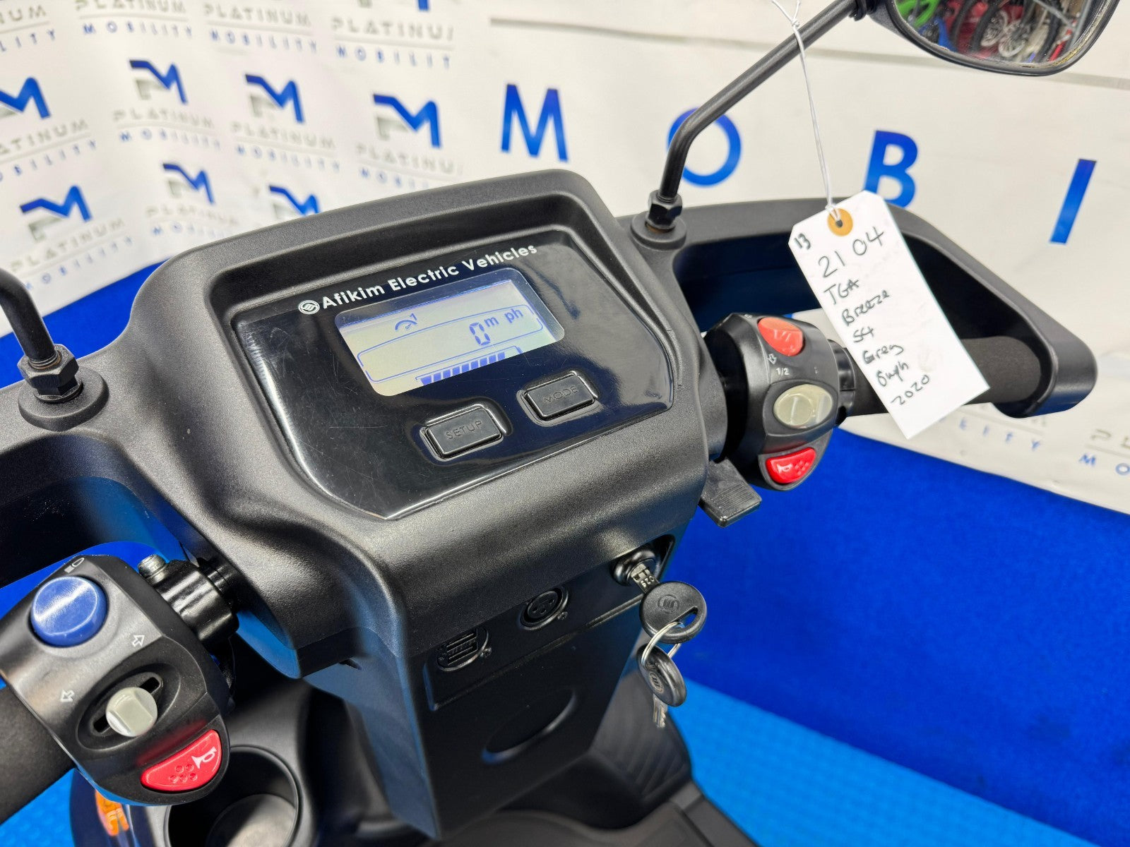TGA Breeze S4 8MPH All Terrain Mobility Scooter Immaculate Condition 1789