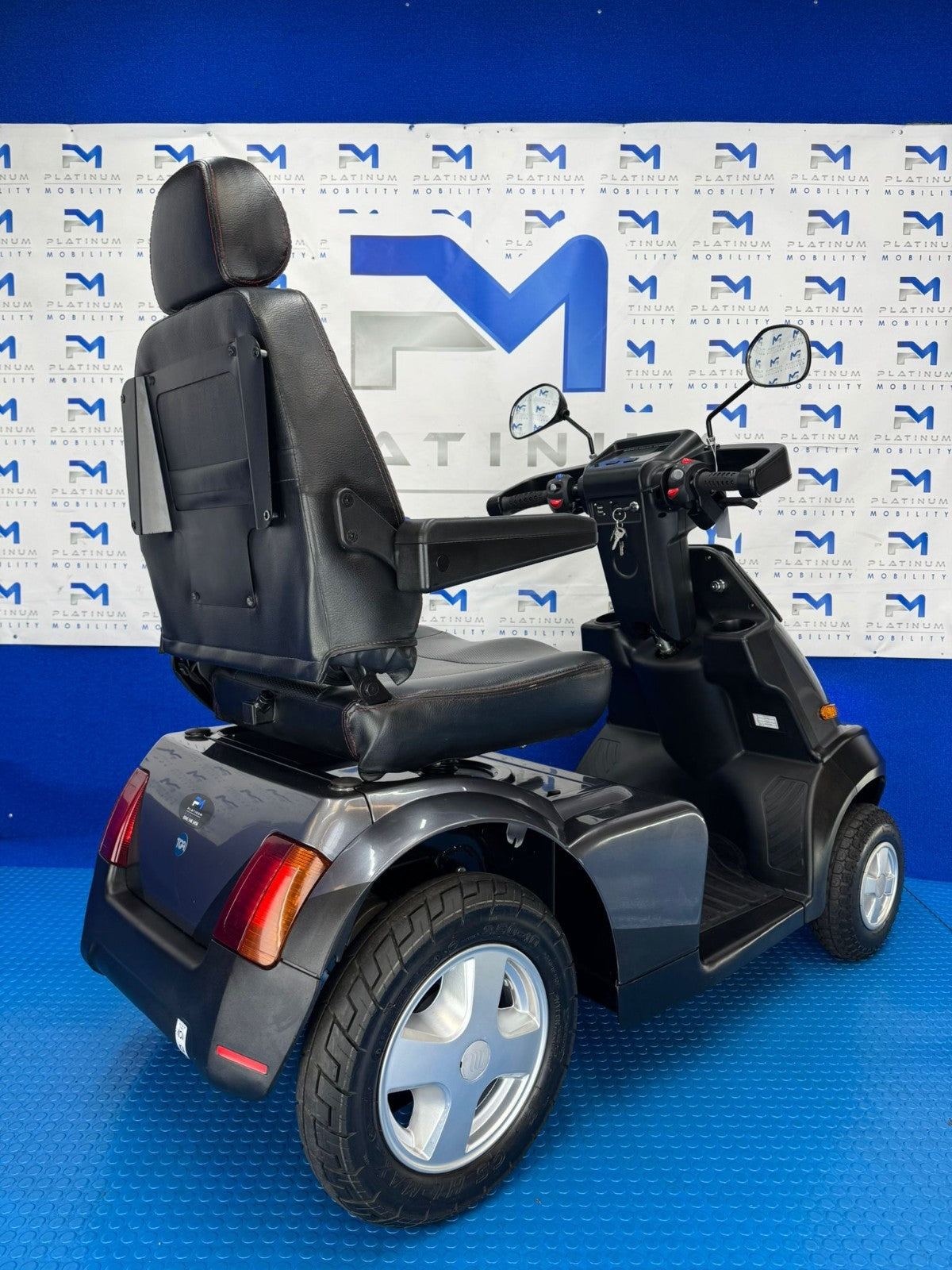2021 TGA Breeze S3 8MPH Large All Terrain Mobility Scooter Road Legal #2112