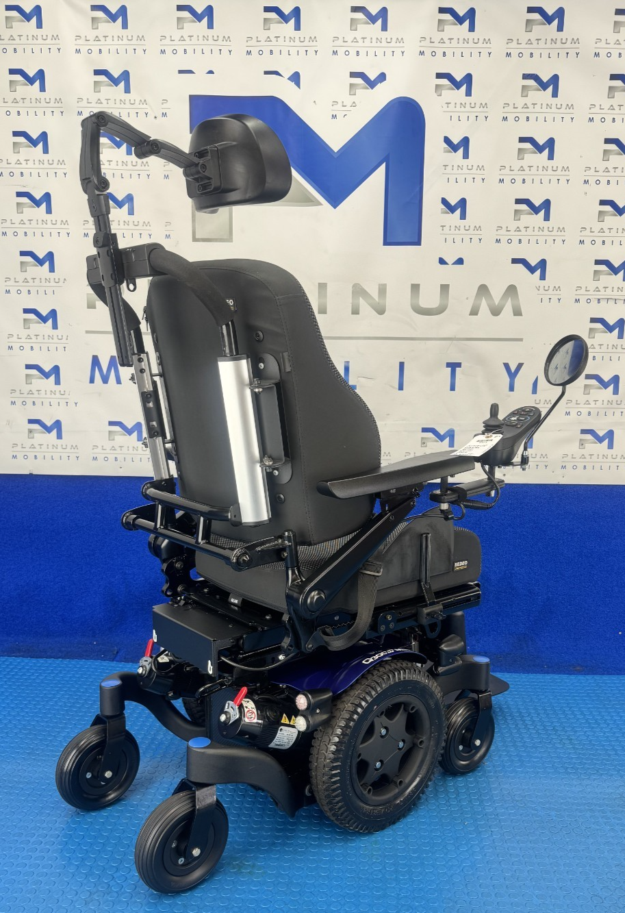 Sunrise Quickie Q300M Powerchair 6 mph Riser, Tilt Electric Wheelchair 2373