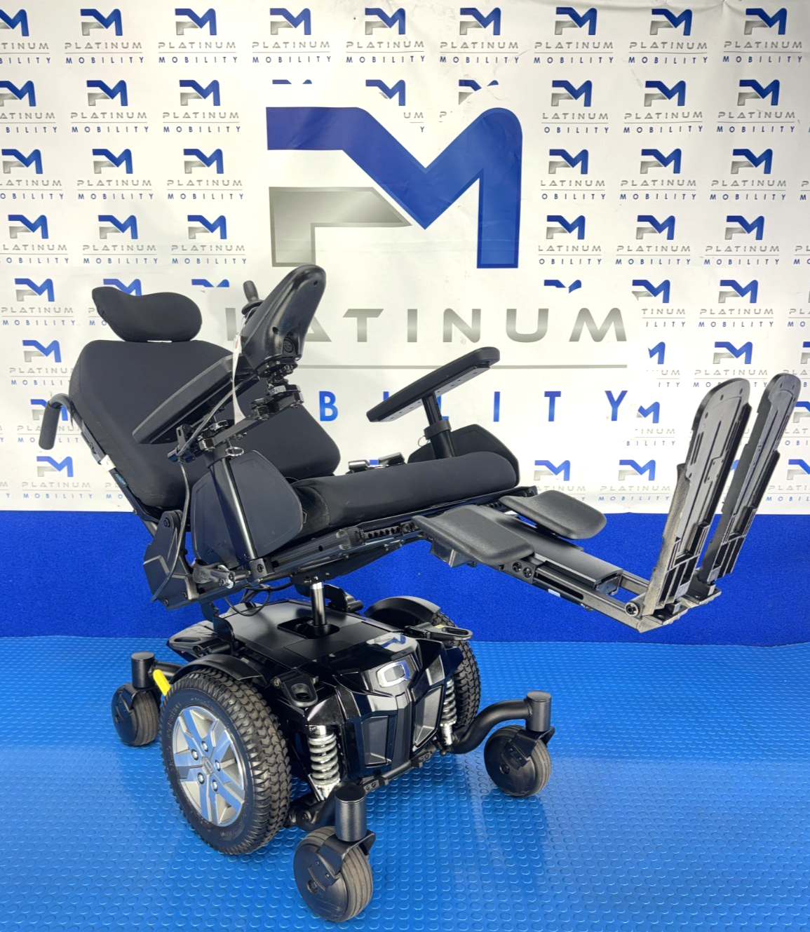 PRIDE QUANTUM Q4 MWD 6MPH ELECTRIC TILT MOBILITY WHEELCHAIR 2982