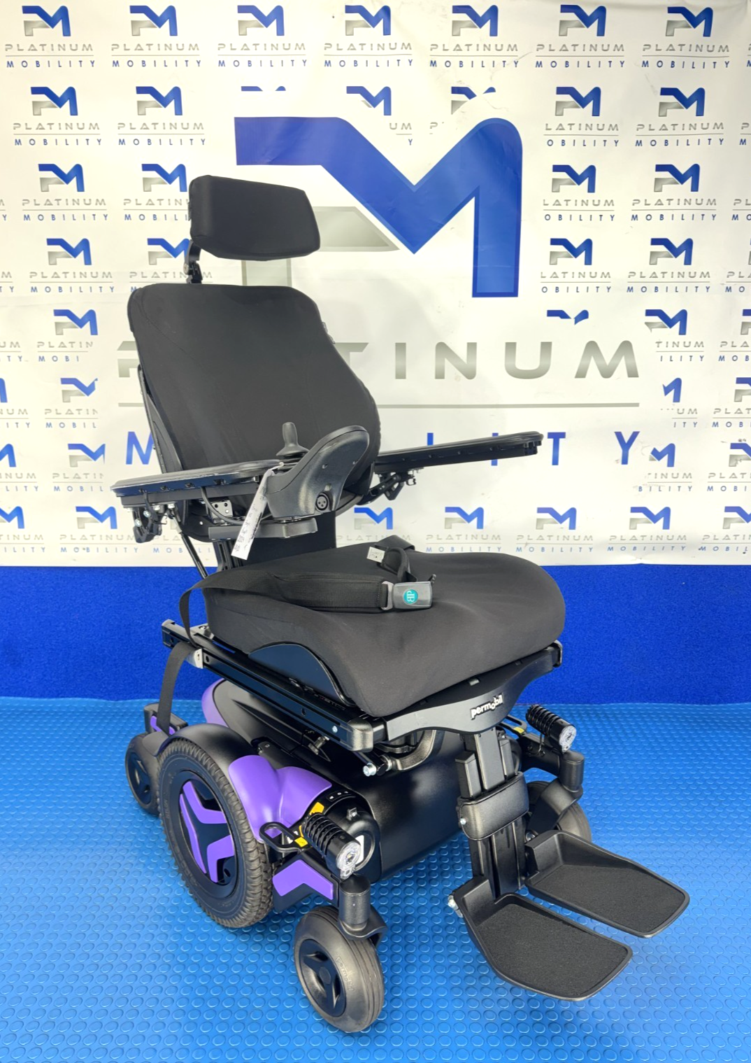Permobil M3 Corpus 6 mph Electric Powerchair New Batteries 4076