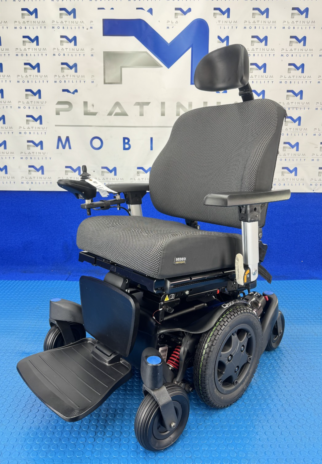 SUNRISE QUICKIE Q500M 6MPH ELECTRIC WHEELCHAIR RISER POWERCHAIR 2300