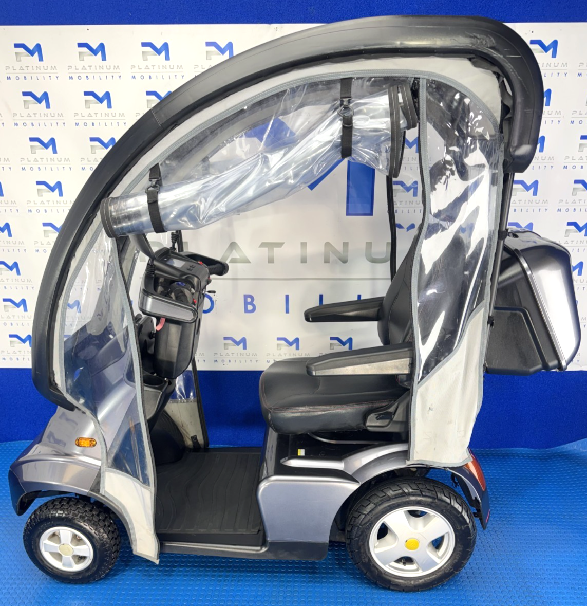 TGA Breeze S4 Canopy 8mph Road LARGE All Terrain Mobility Scooter Buggy 2433
