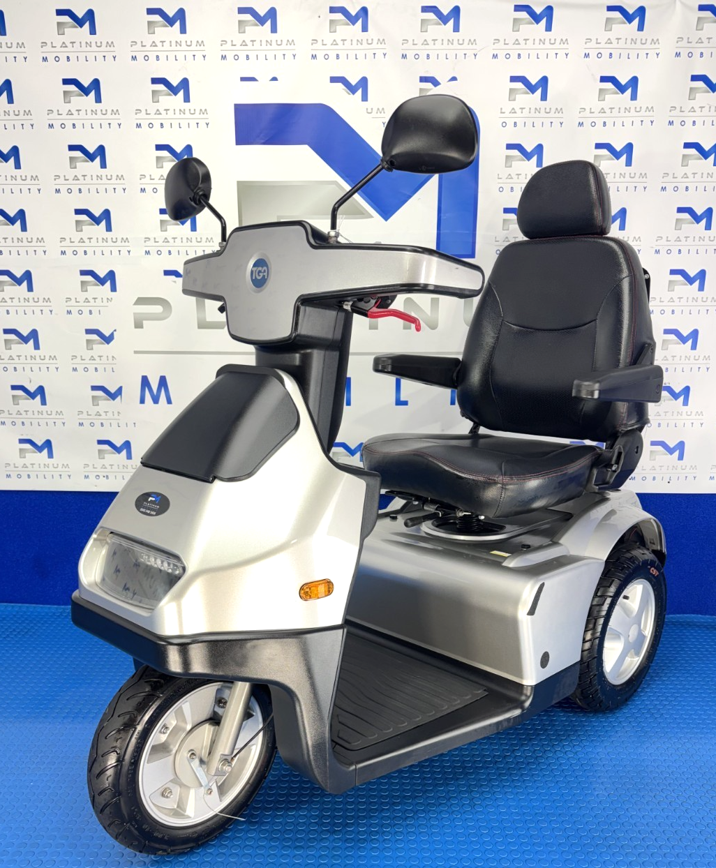 TGA Breeze S3 8MPH LARGE Mobility Scooter All Terrain 2116