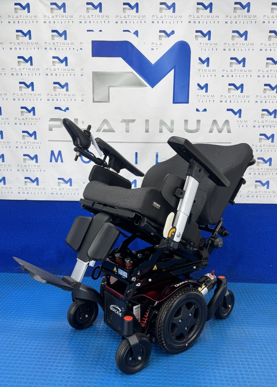 Sunrise Quickie Q300M Powerchair 4 mph Riser, Tilt Electric Wheelchair 2881