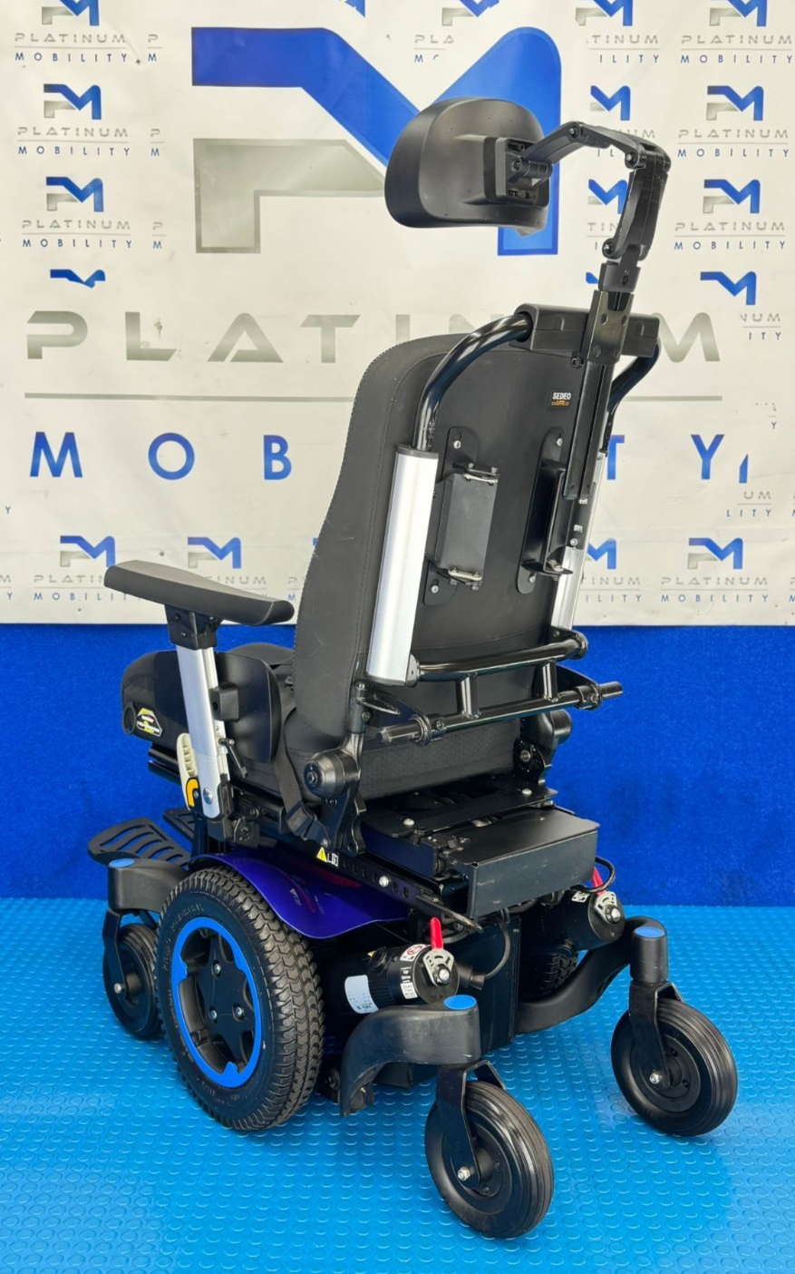 SUNRISE QUICKIE Q300 MINI RISER TILT COMPACT POWERCHAIR REF 2251