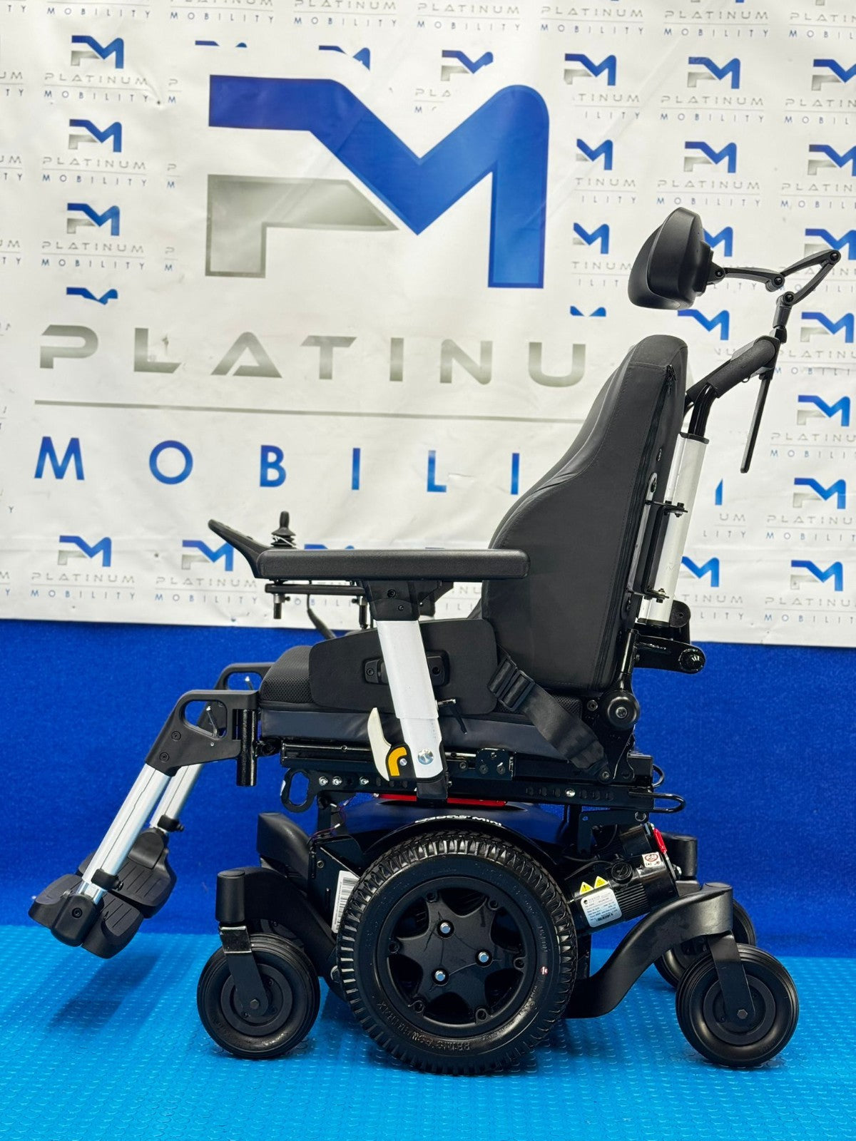 Sunrise Quickie Q300 Mini Powerchair – 4mph Tilt Electric Wheelchair (1931)