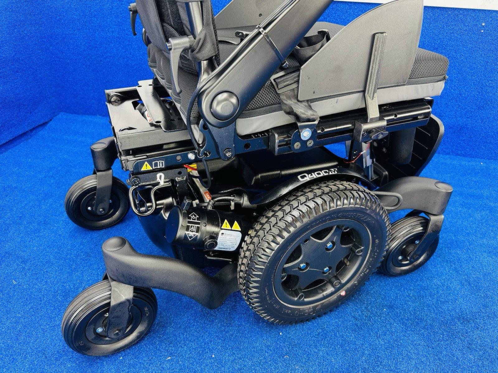 Sunrise Quickie Q400 M MWD 4mph Powerchair Electric Wheelchair Mobility 1376