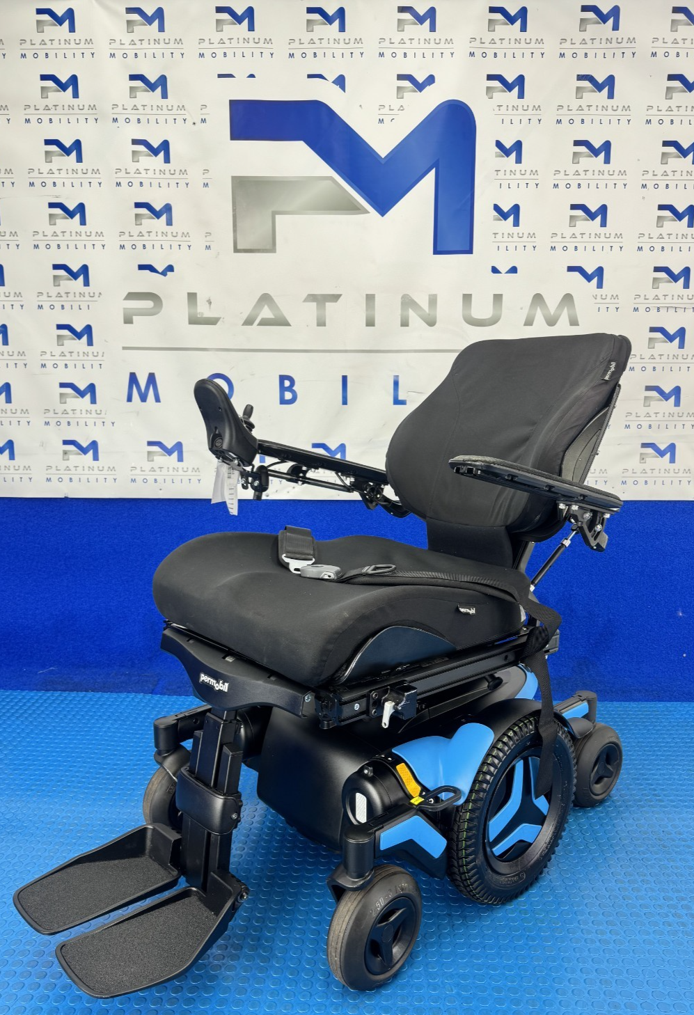 Permobil M3 Corpus Powerchair Electric Rise, Tilt, Manual Legs, Recline 6mph2363