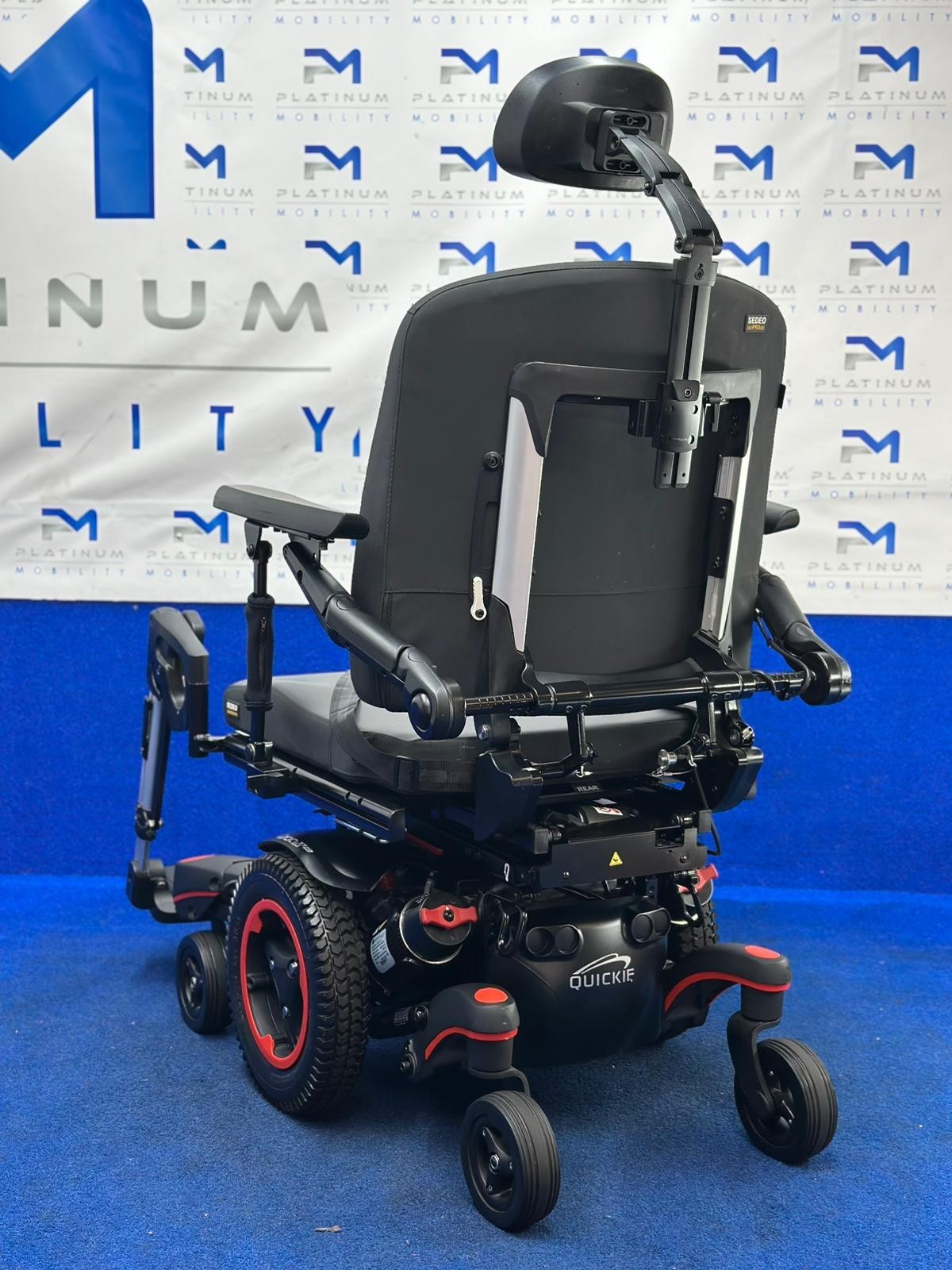 Quickie Q700 M HD Powerchair – 4mph Electric Wheelchair by Sunrise (1549)