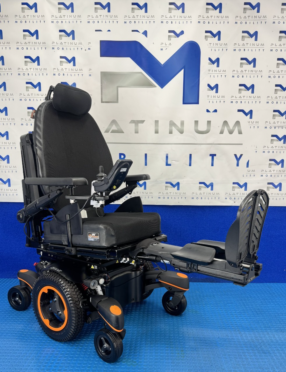 Sunrise Quickie Q700 M – 6mph Riser, Tilt, Electric Recline, leg Rests 2762