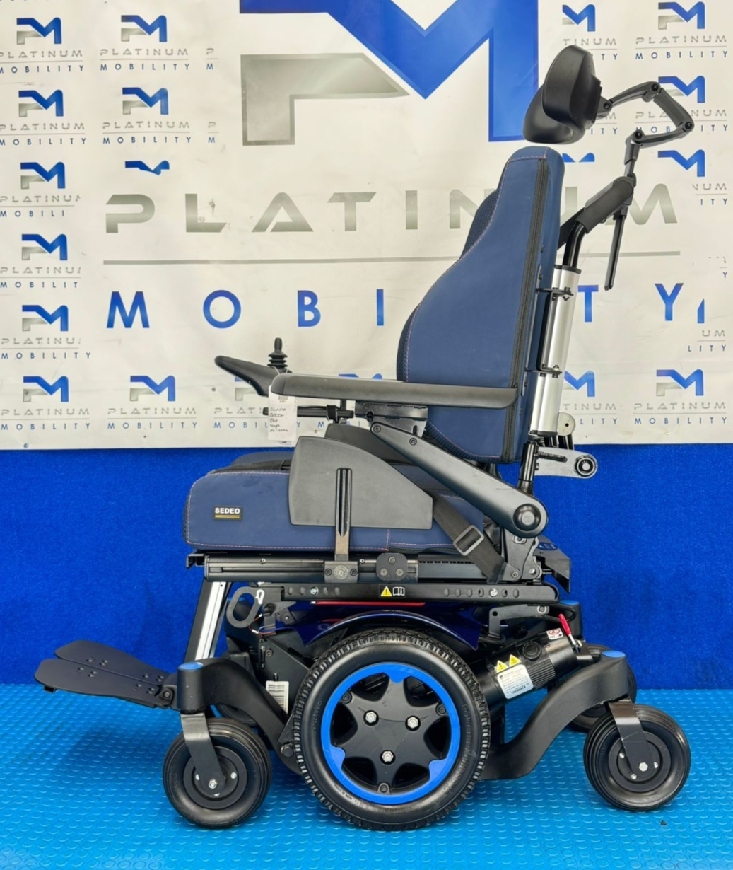 SUNRISE QUICKIE Q300 MINI RISER TILT COMPACT POWERCHAIR REF 2261