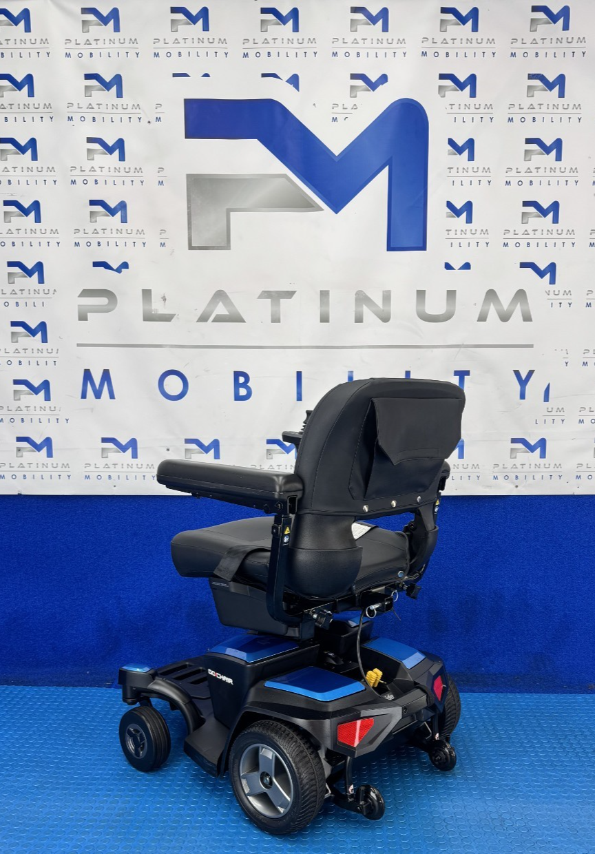 2025 Pride Go Chair 4mph Electric Powerchair Lightweight Transportable RWD 2914