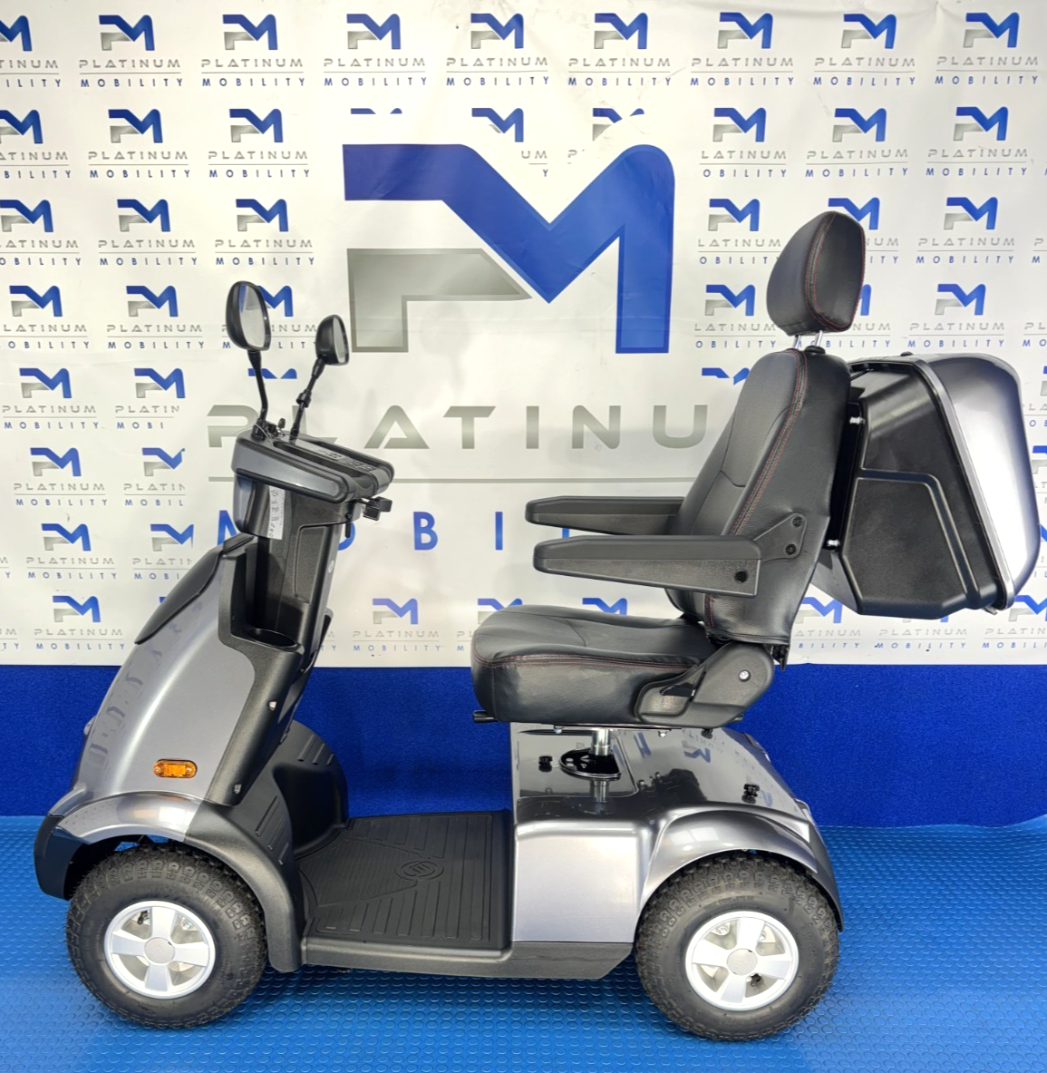 TGA Breeze S4 MIDI All Terrain Mobility Scooter Air Tyres 8mph 4048
