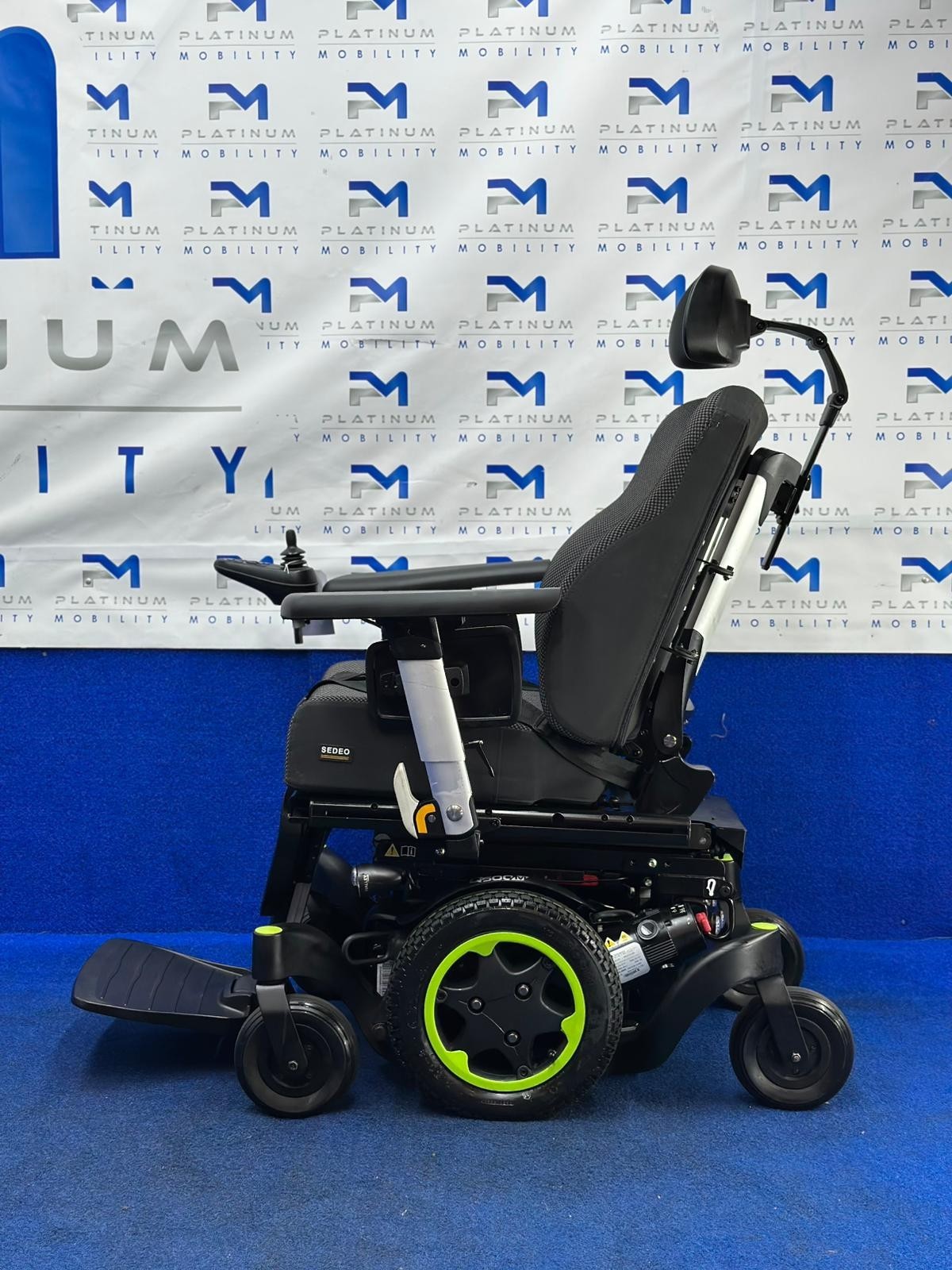 Quickie Q500 M Powerchair – 6mph Riser Electric Wheelchair by Sunrise (1523)