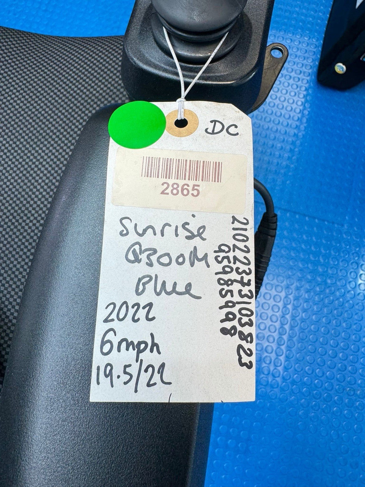 Sunrise Quickie Q300M Powerchair 6 mph Riser, Tilt Electric Wheelchair 2865