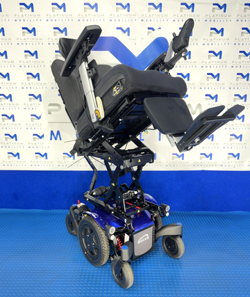 2025 Sunrise Quickie Q300M 6 mph Riser, Tilt, Manual Recline Powerchair 2912