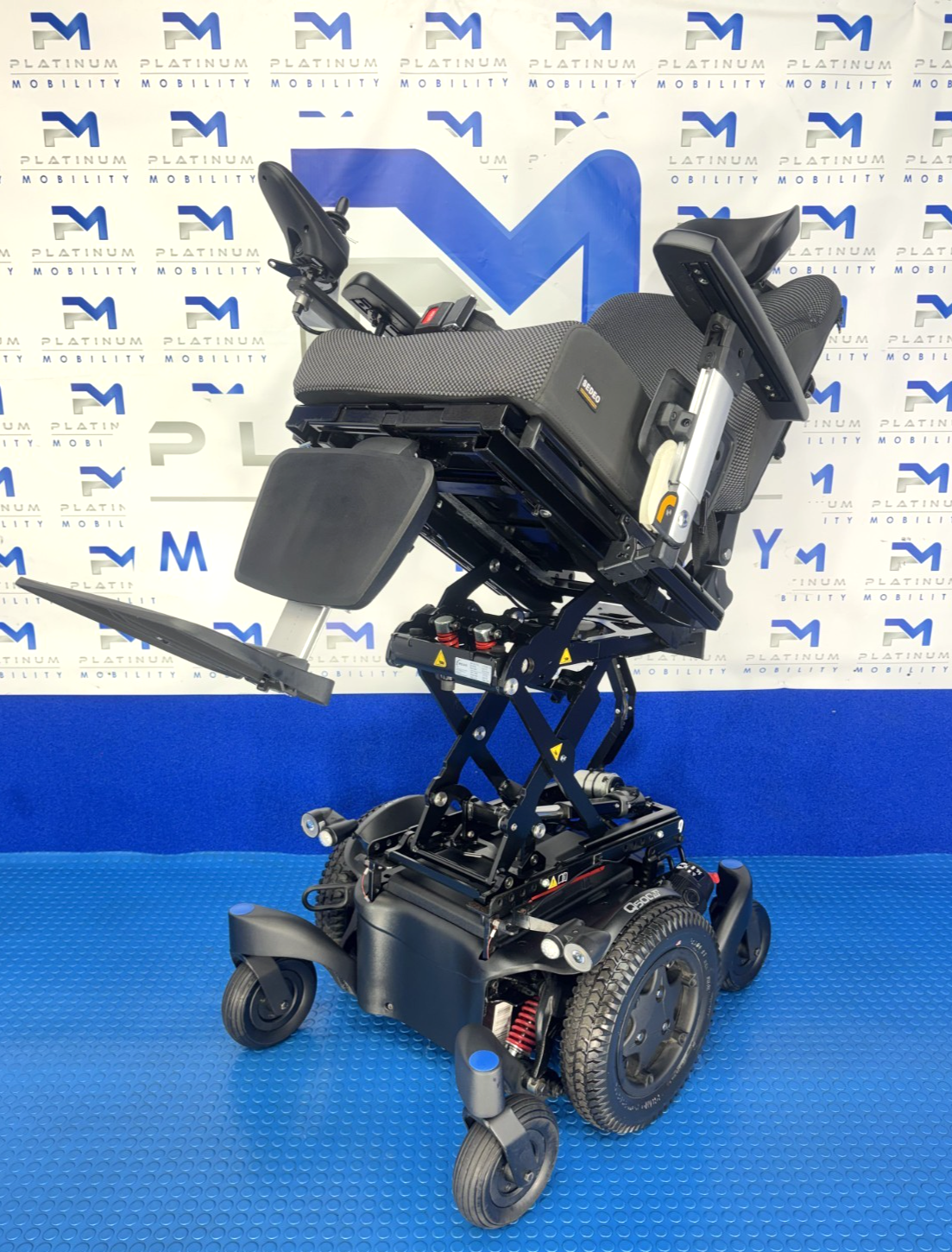 Sunrise Quickie Q500 M Powerchair – 6mph Riser & Tilt Electric Wheelchair 4013