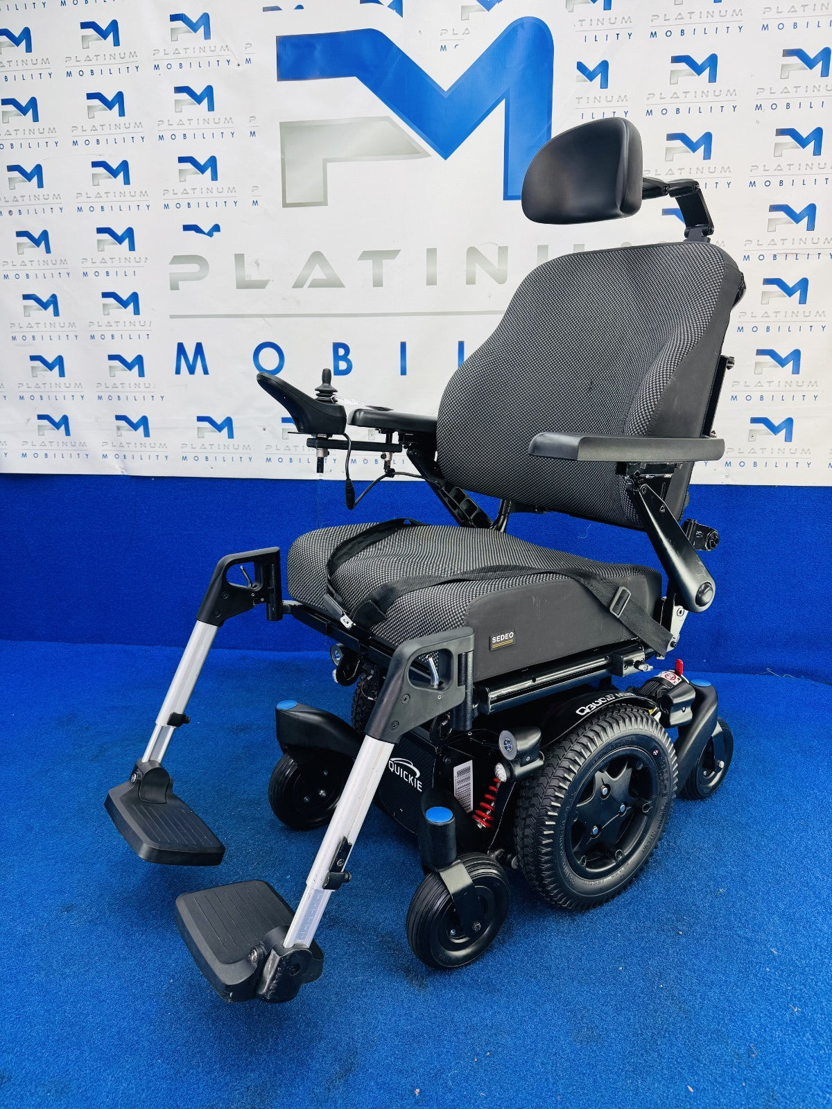 Quickie Q300 Mini Powerchair – 6mph Riser Electric Wheelchair by Sunrise (1451)