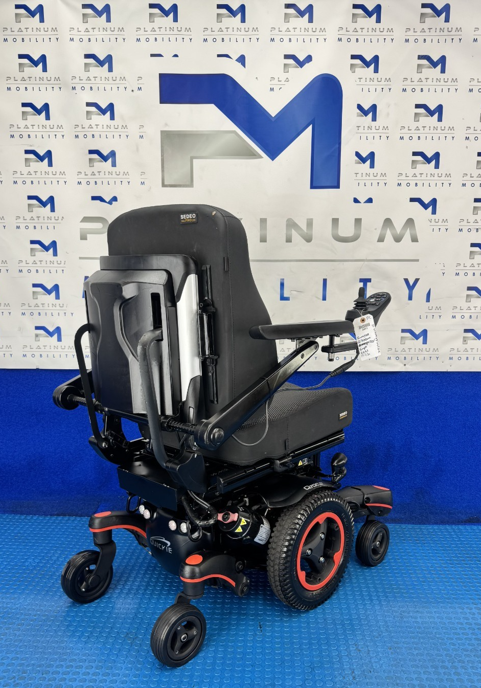 Sunrise Quickie Q700 M 6mph Electric Rise Tilt Legs Recline Wheelchair 2491