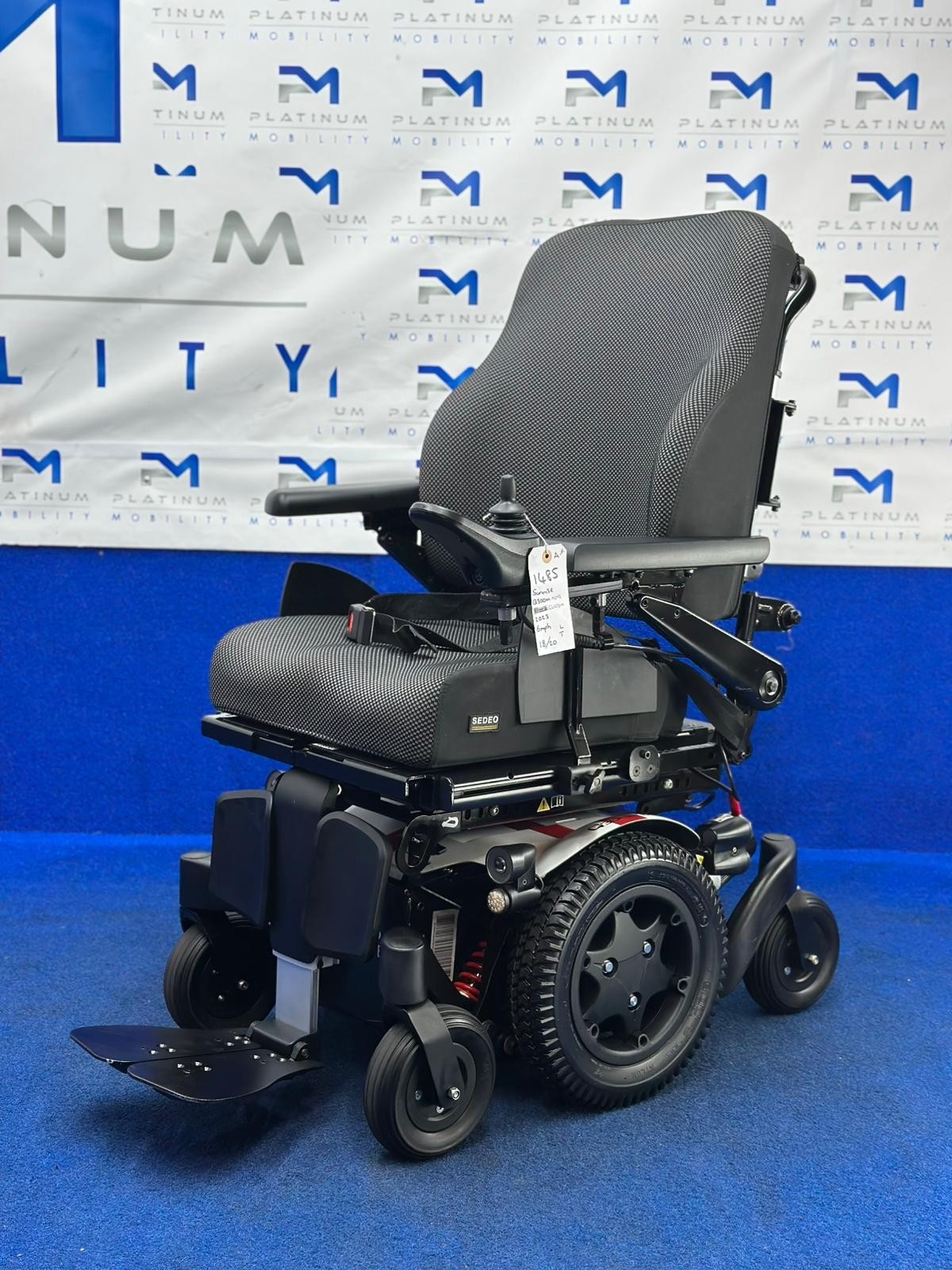 Quickie Q300 Mini Powerchair – 6mph Riser Electric Wheelchair by Sunrise (1485)