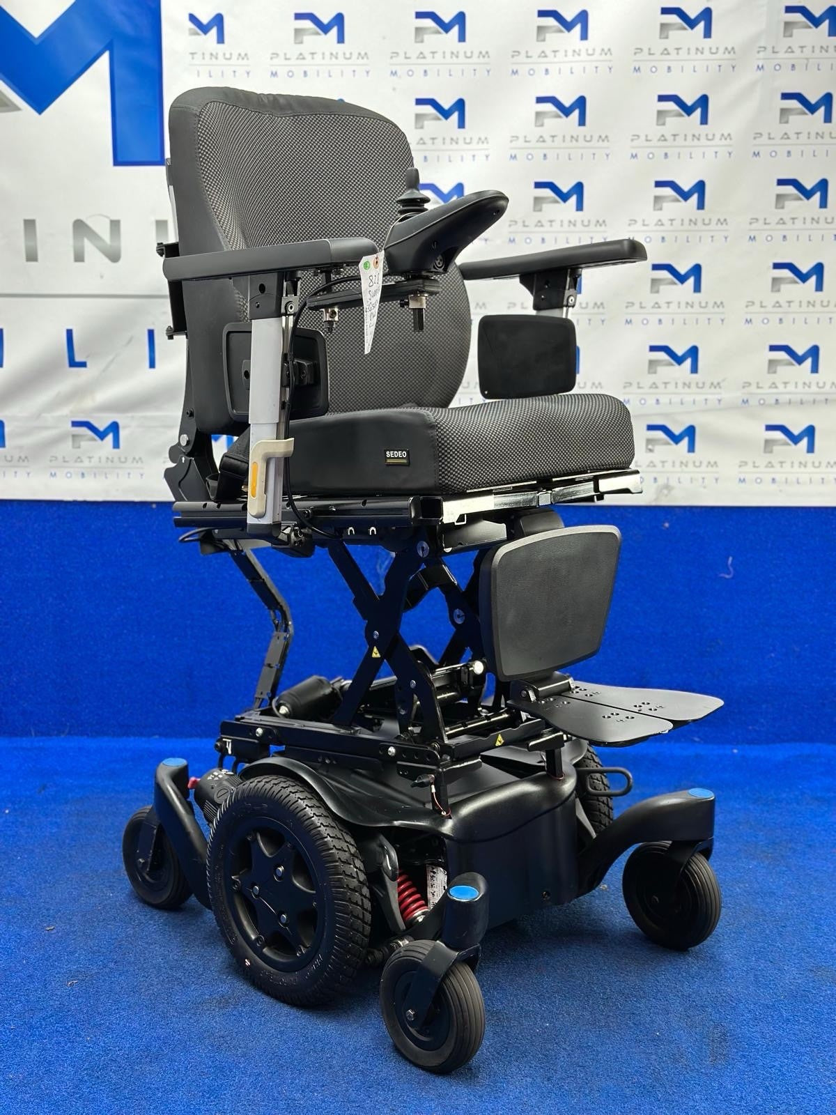 SUNRISE QUICKIE Q500 M 6MPH ELECTRIC RISE MOBILITY POWERCHAIR WHEELCHAIR 828