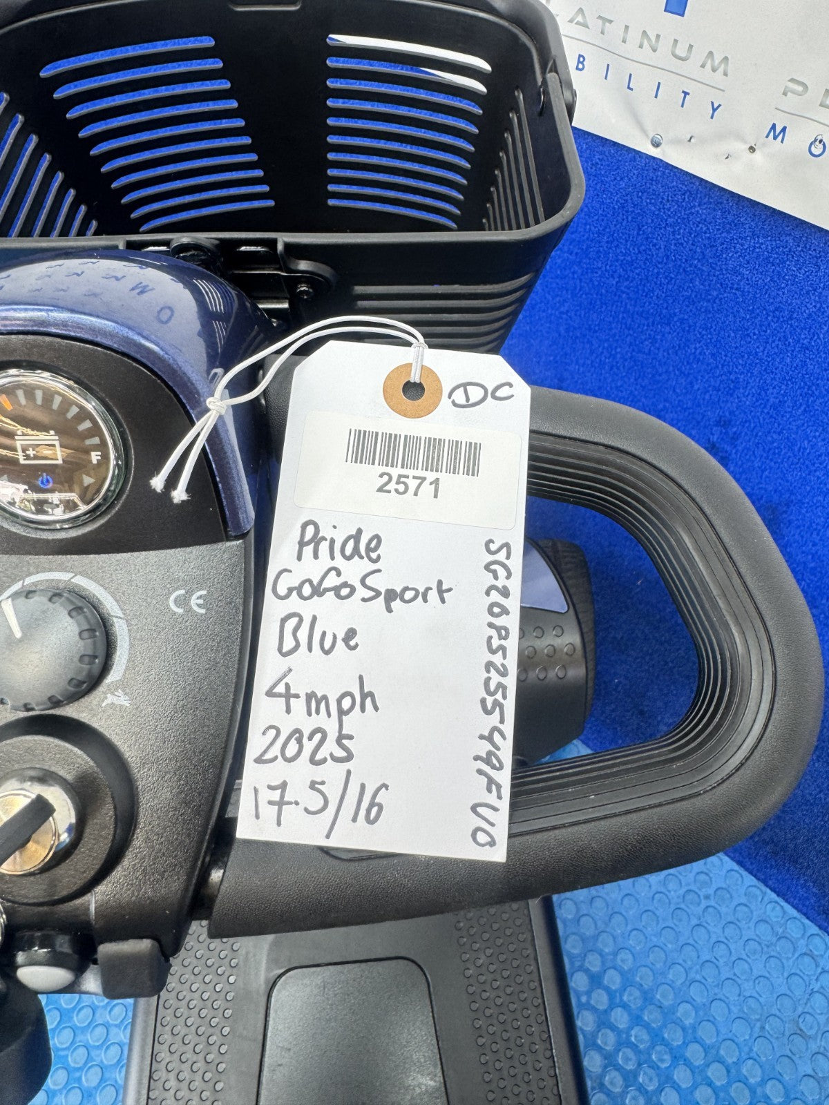 2025 Pride GoGo Elite Traveller Sport 4MPH Mobility Scooter 2571
