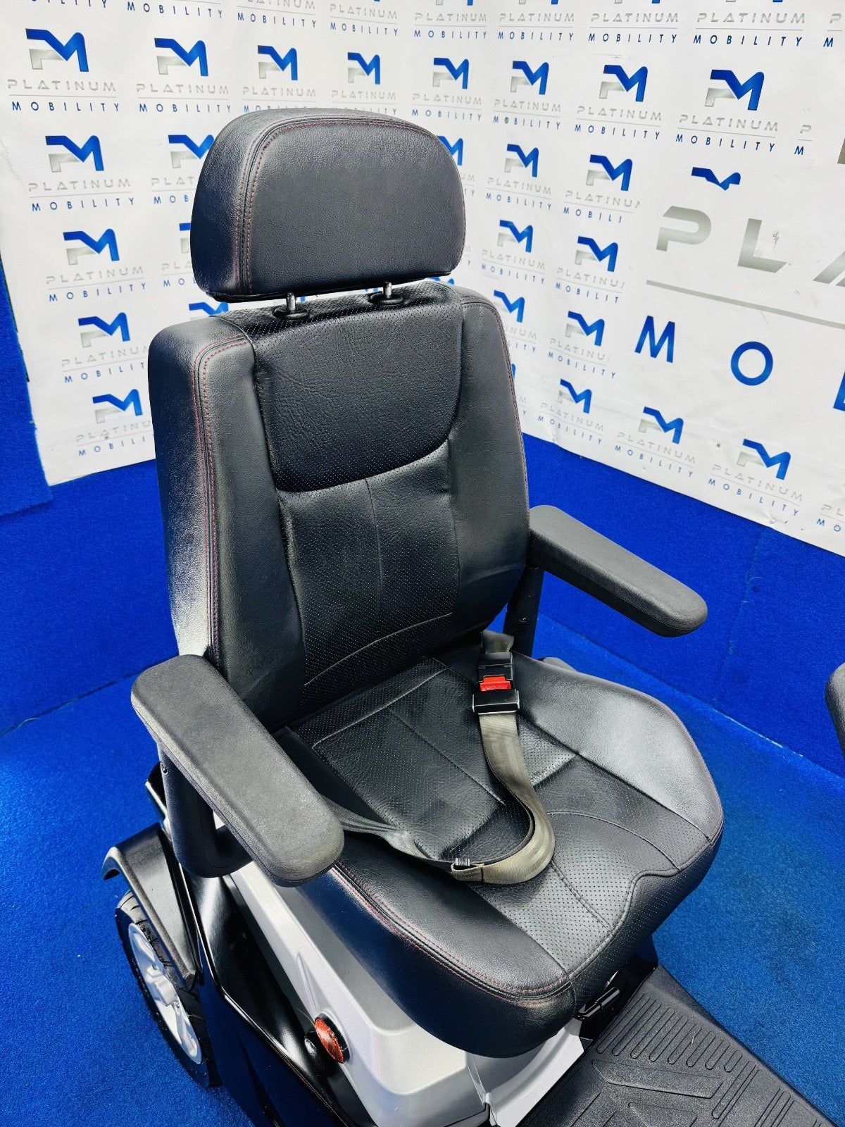 Kymco Maxer ER Large Size Mobility Scooter Buggy 8 mph inc Warranty 1765