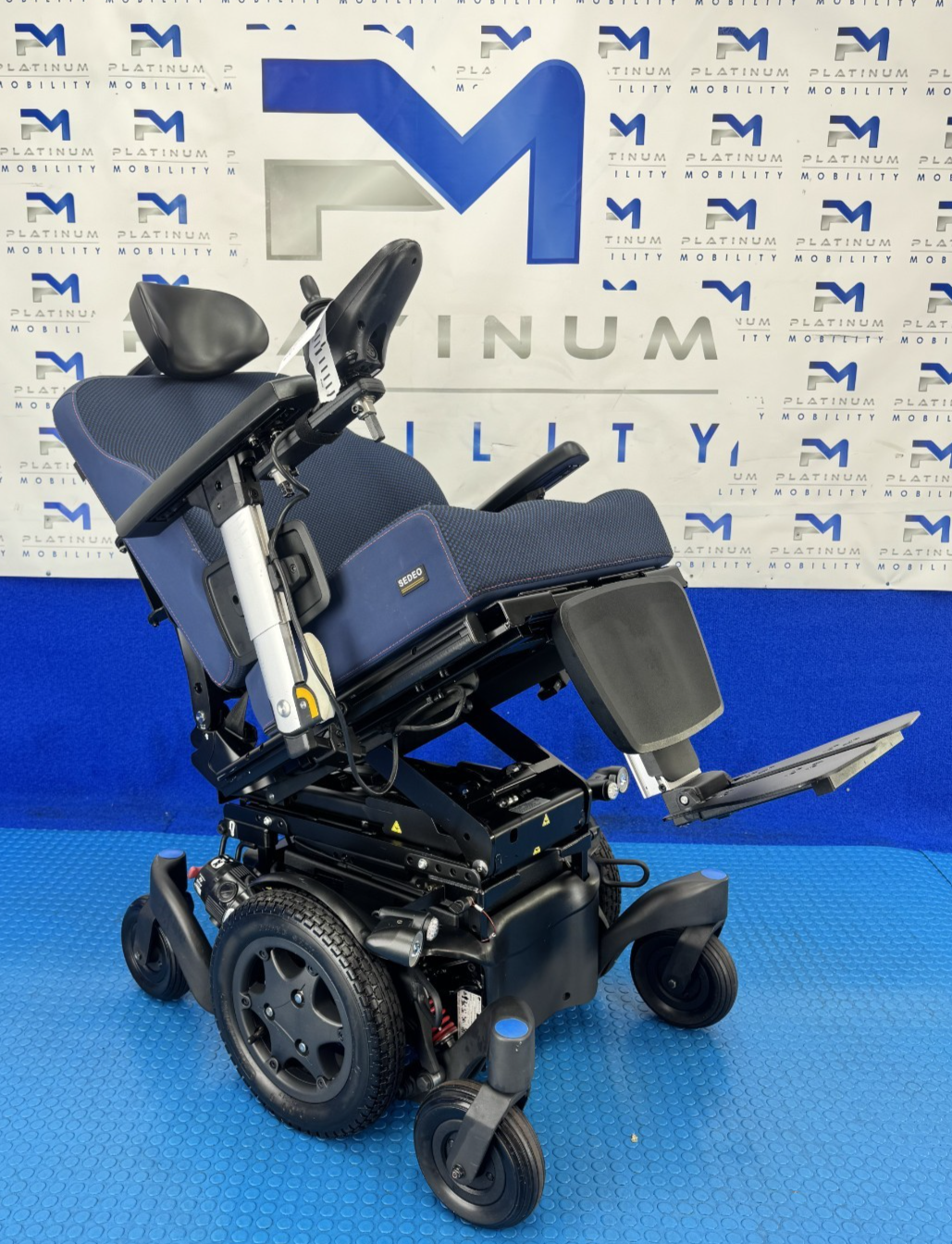 SUNRISE QUICKIE Q500M 6MPH ELECTRIC WHEELCHAIR RISER POWERCHAIR 2280