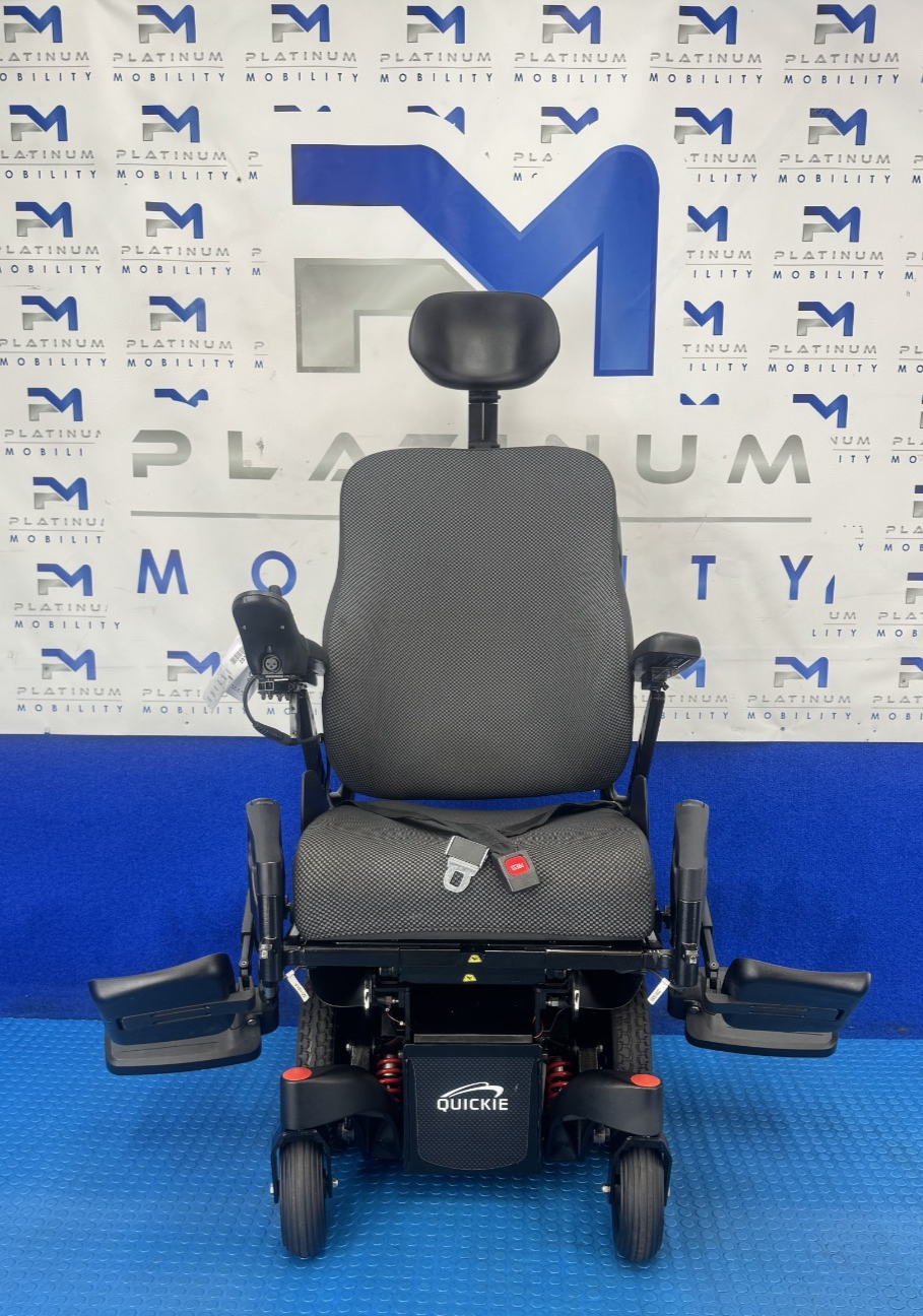 2025 Sunrise Q300M Powerchair 4MPH Electric Riser, Tilt, Legs Wheelchair 2916