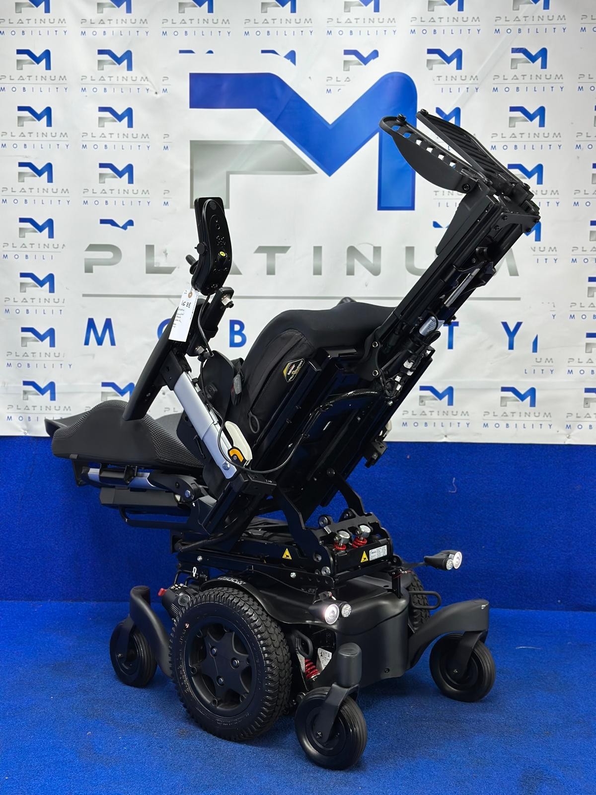 Sunrise Quickie Q500 M Powerchair – 6mph Riser Tilt Electric Wheelchair 1688