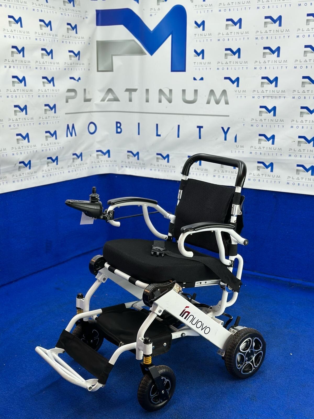 INNUOVO N5513A 4MPH ELECTRIC WHEELCHAIR MOBILITY BOOT SCOOTER FOLDING 951