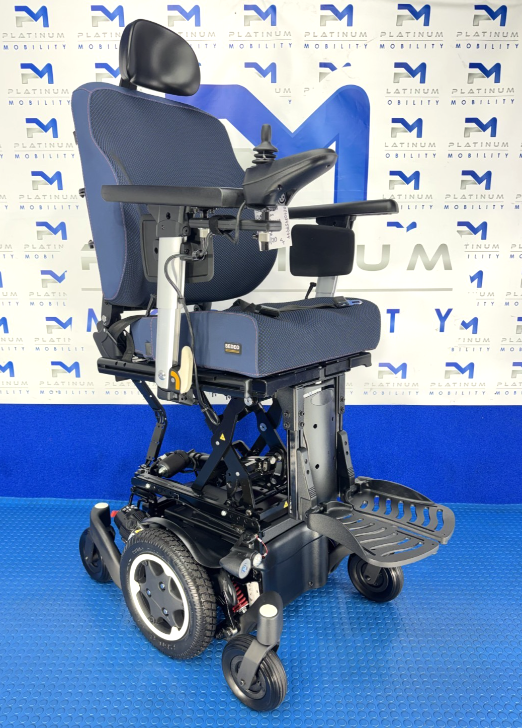 Sunrise Quickie Q500M Powerchair 5mph Riser & Tilt Electric Wheelchair 4100