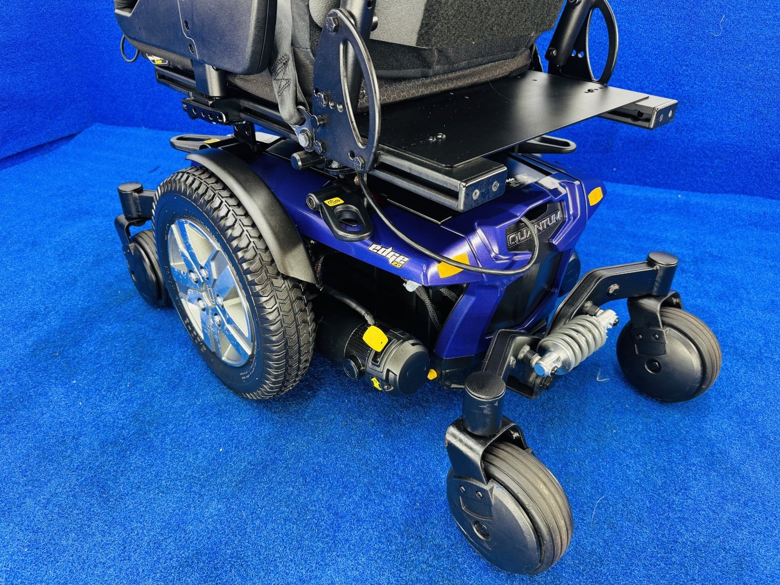 Quantum Q6 Edge 2 Powerchair – 4mph Electric Wheelchair by Pride (1113)