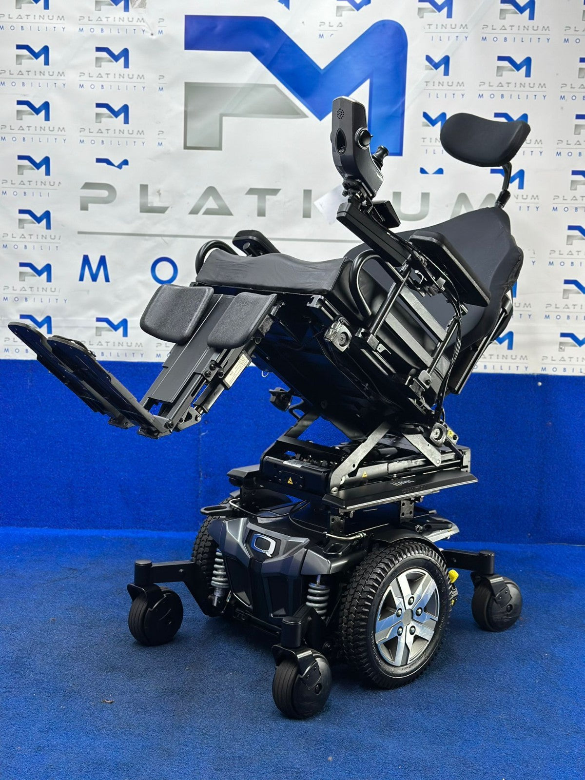 PRIDE QUANTUM Q6 EDGE 2.0 i-LEVEL 6 MPH ELECTRIC MOBILITY POWERCHAIR 1612