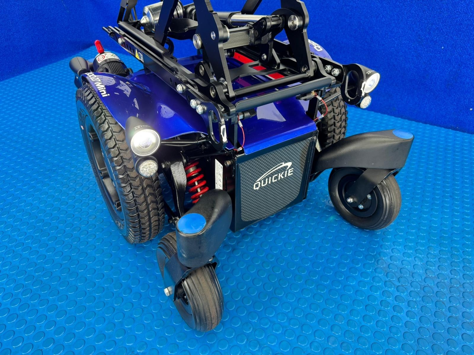 Sunrise Quickie Q300 M Powerchair – 6 mph Riser Electric Wheelchair  1961