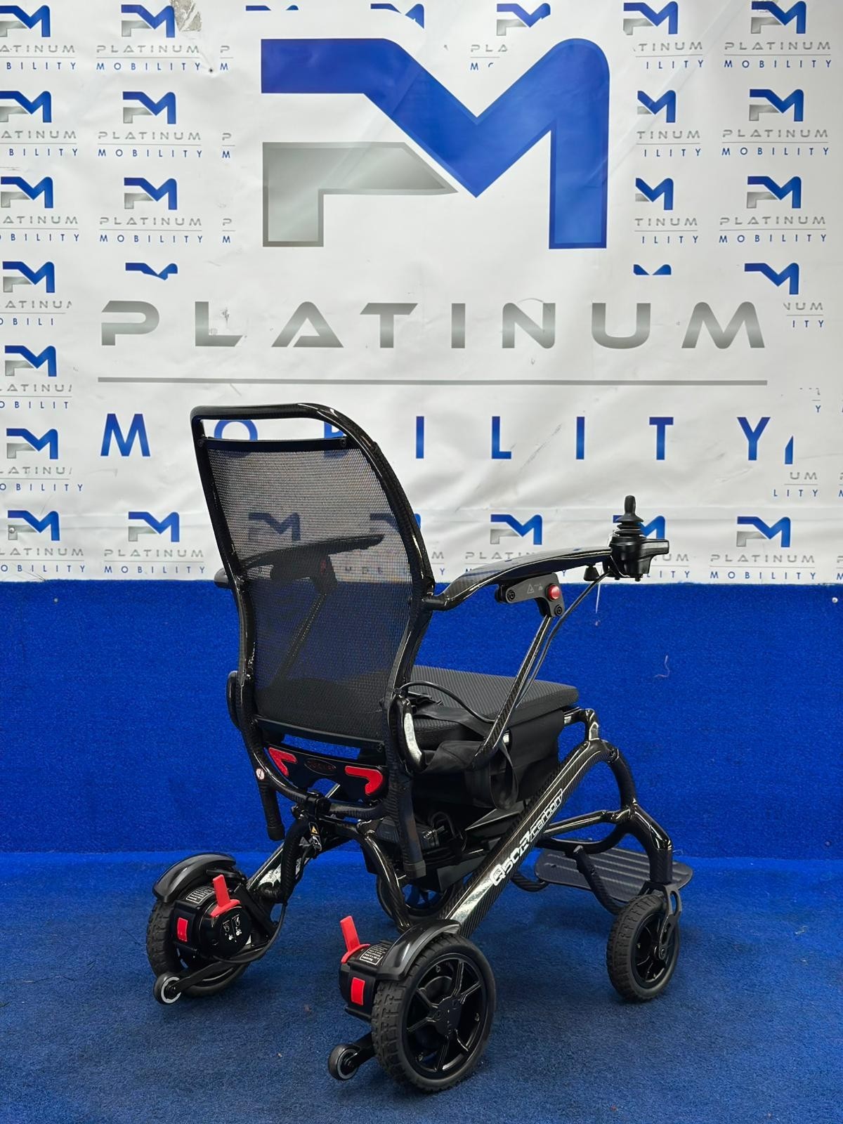 QUICKIE Q50 R LIGHTWEIGHT CARBON FIBRE ELECTRIC POWERCHAIR SCOOTER FOLDING 4MPH