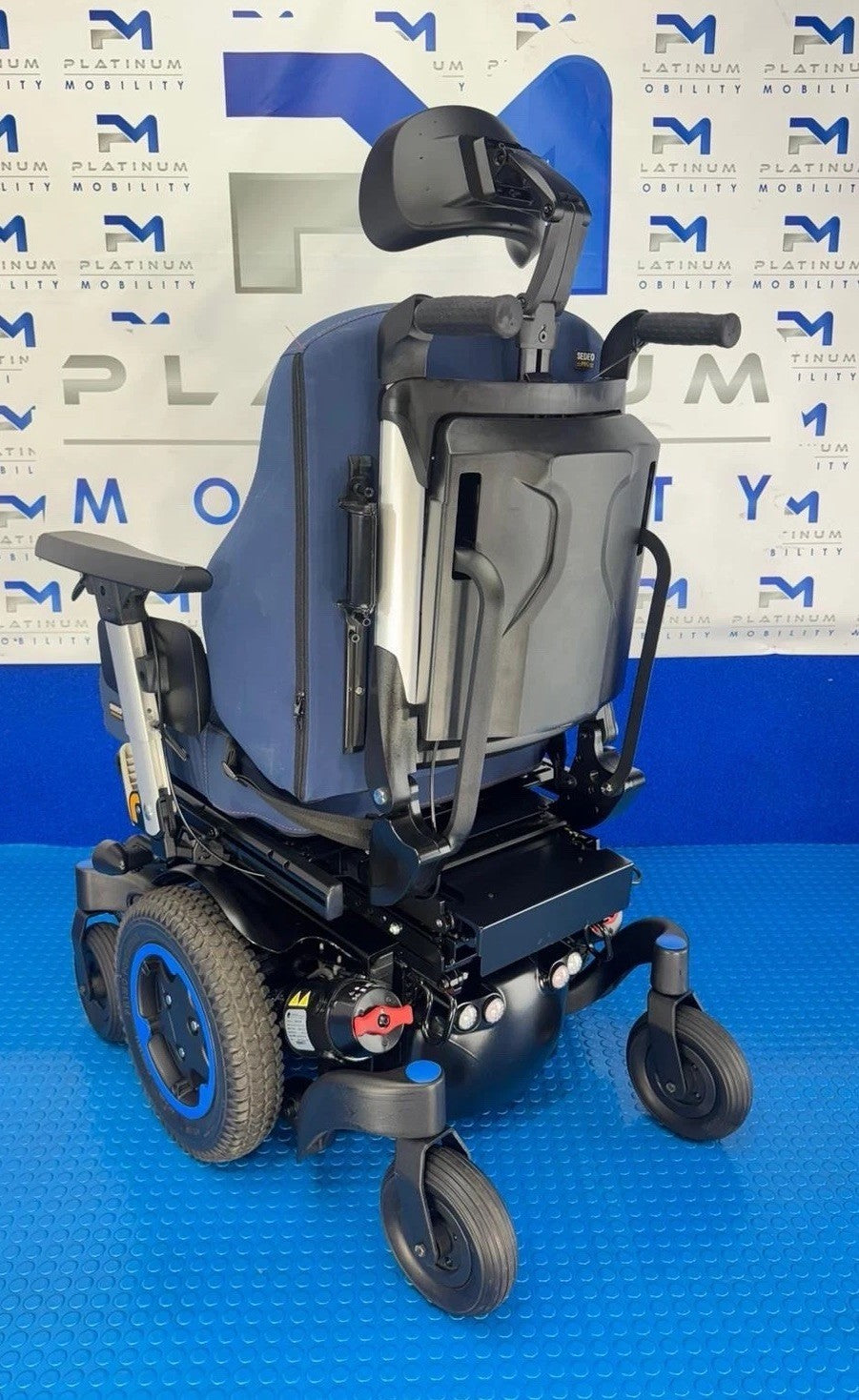 2026 SUNRISE Q500M 6MPH Electric Powerchair MANUAL RECLINE RISER TILT 4009